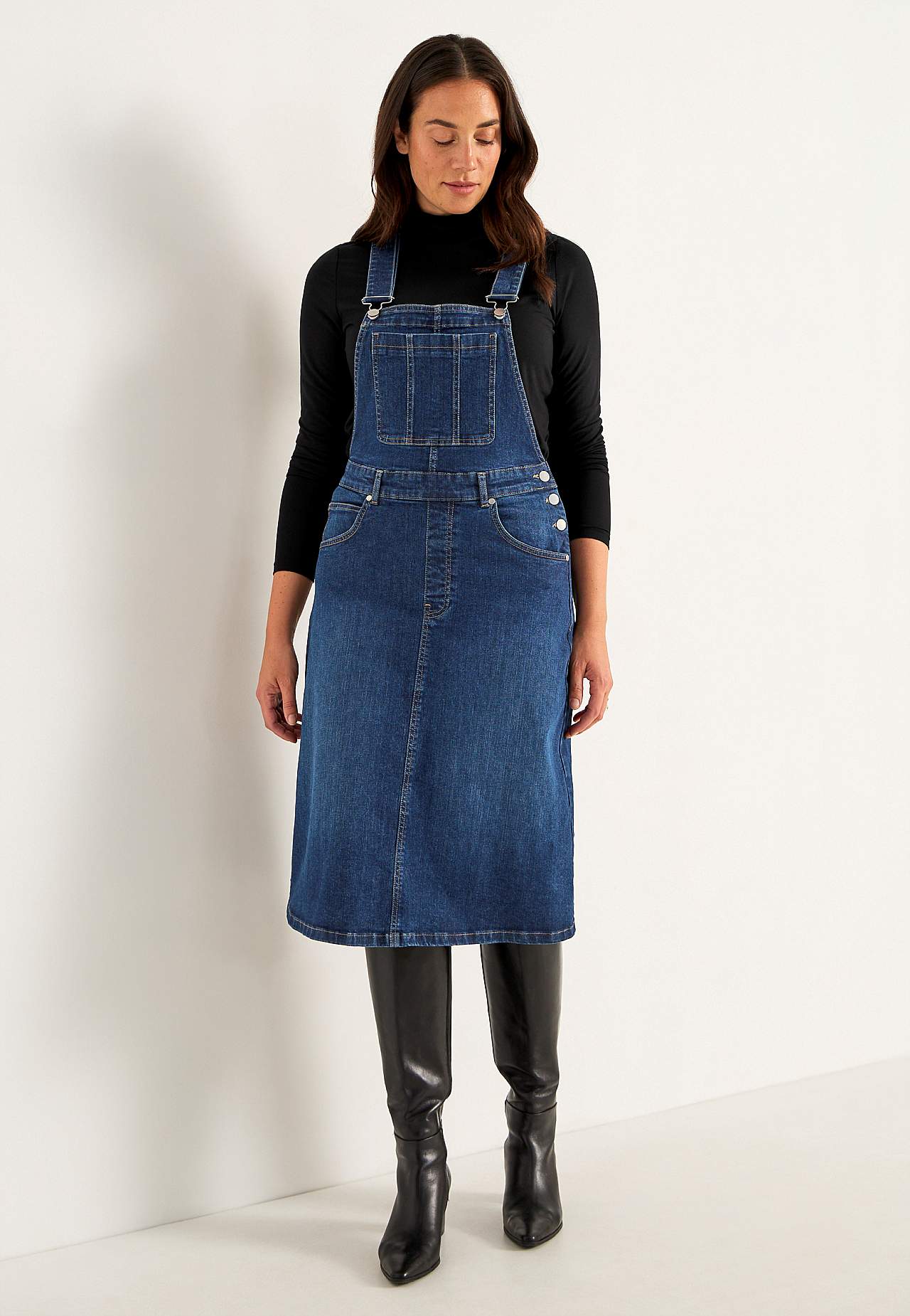 Dongerikjole i denim