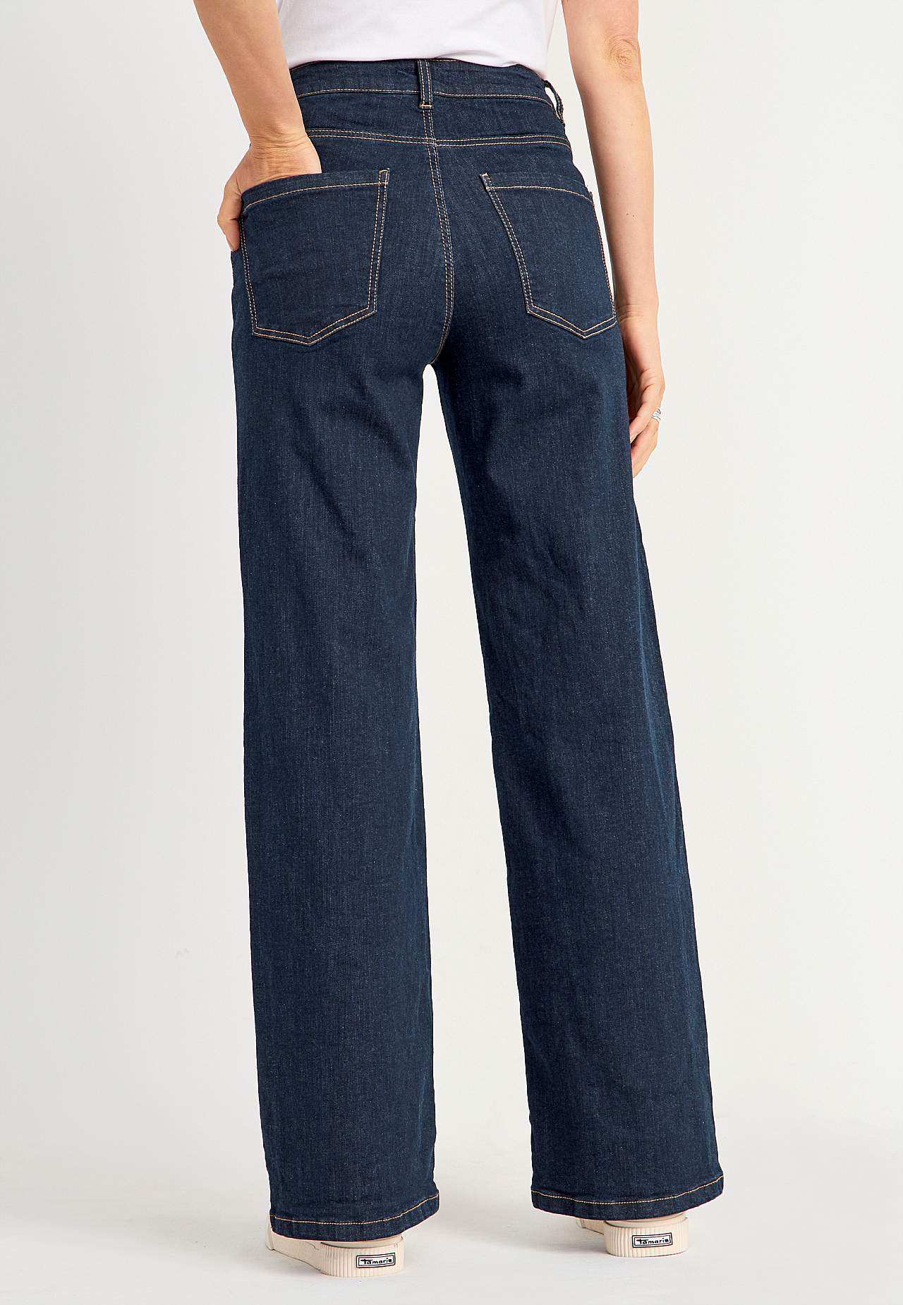 Vide jeans med høy midje