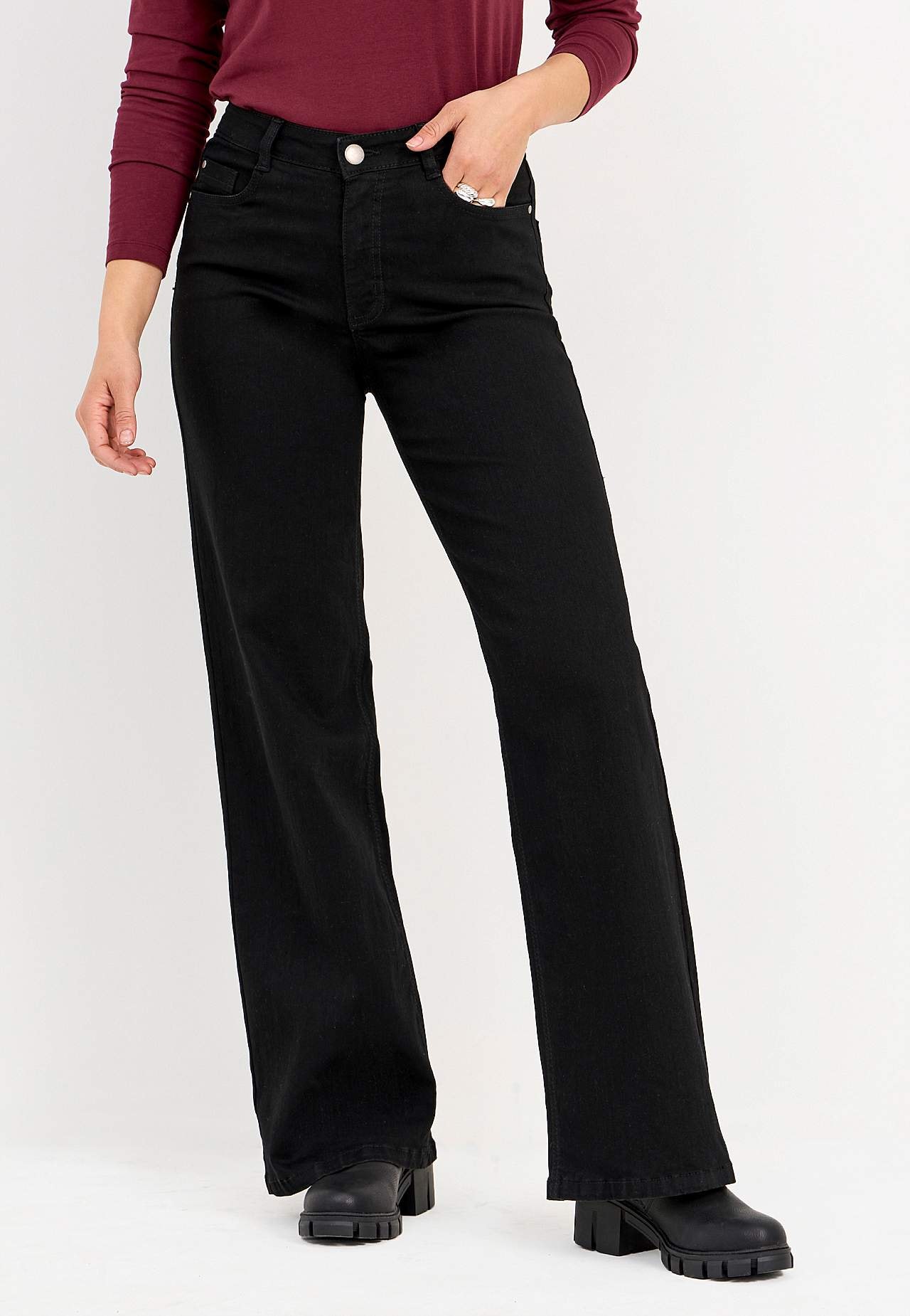 Vide jeans med høy midje