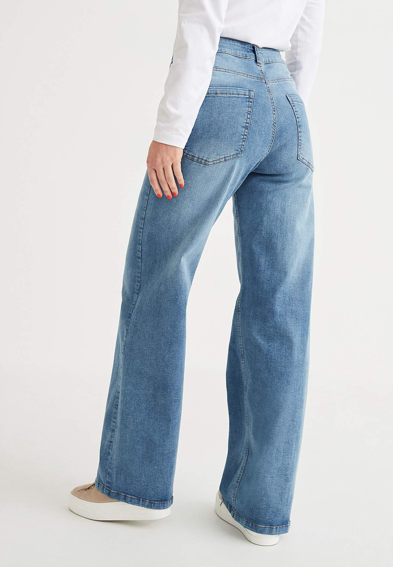 Vide jeans med høy midje