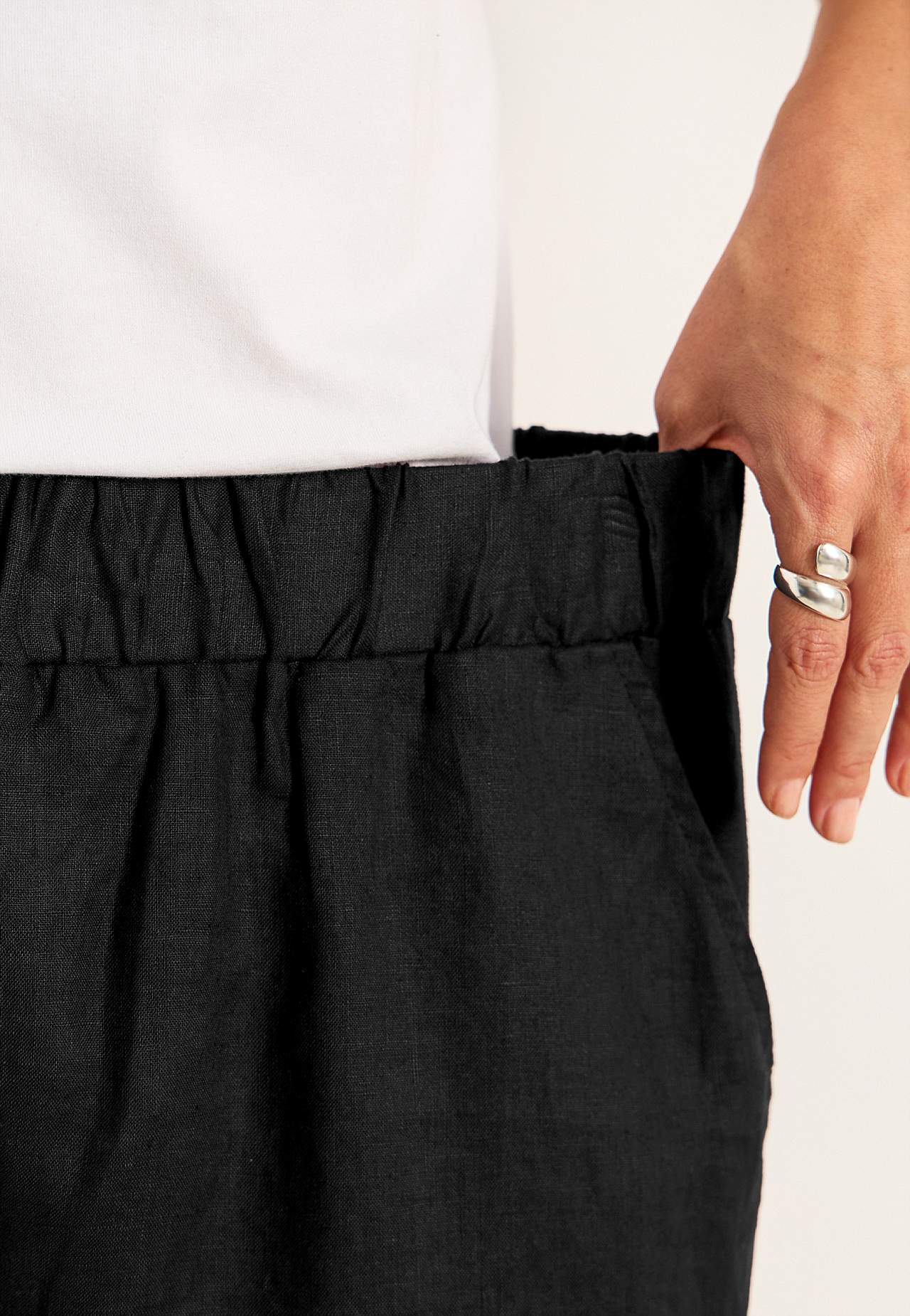 Shorts Premium i lin med strikk i midjen