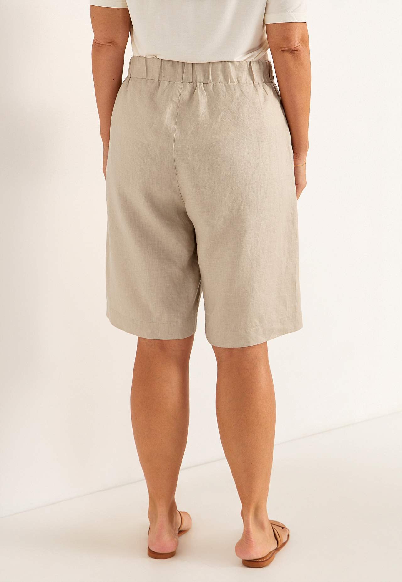 Shorts Premium i lin med strikk i midjen