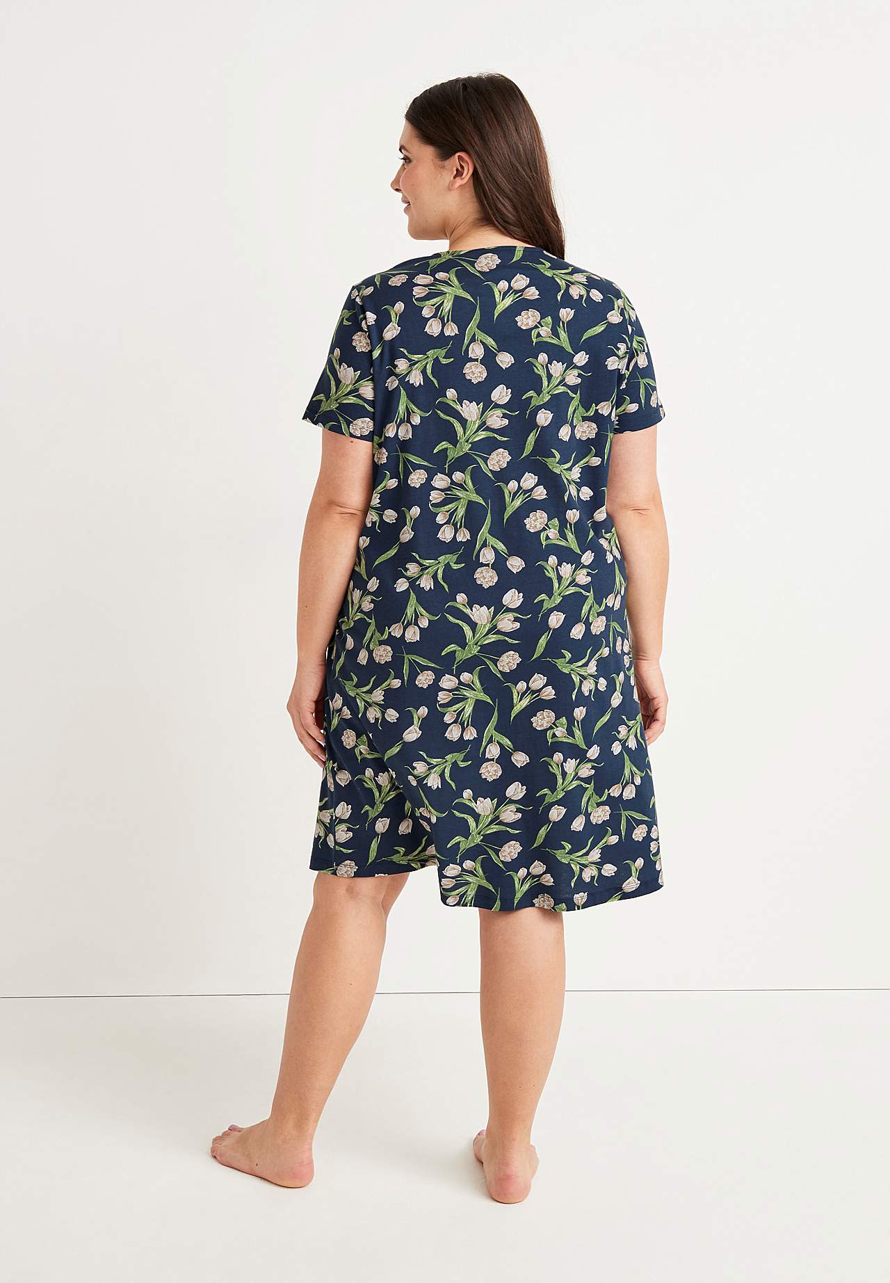 Blomstret nattkjole Hulda