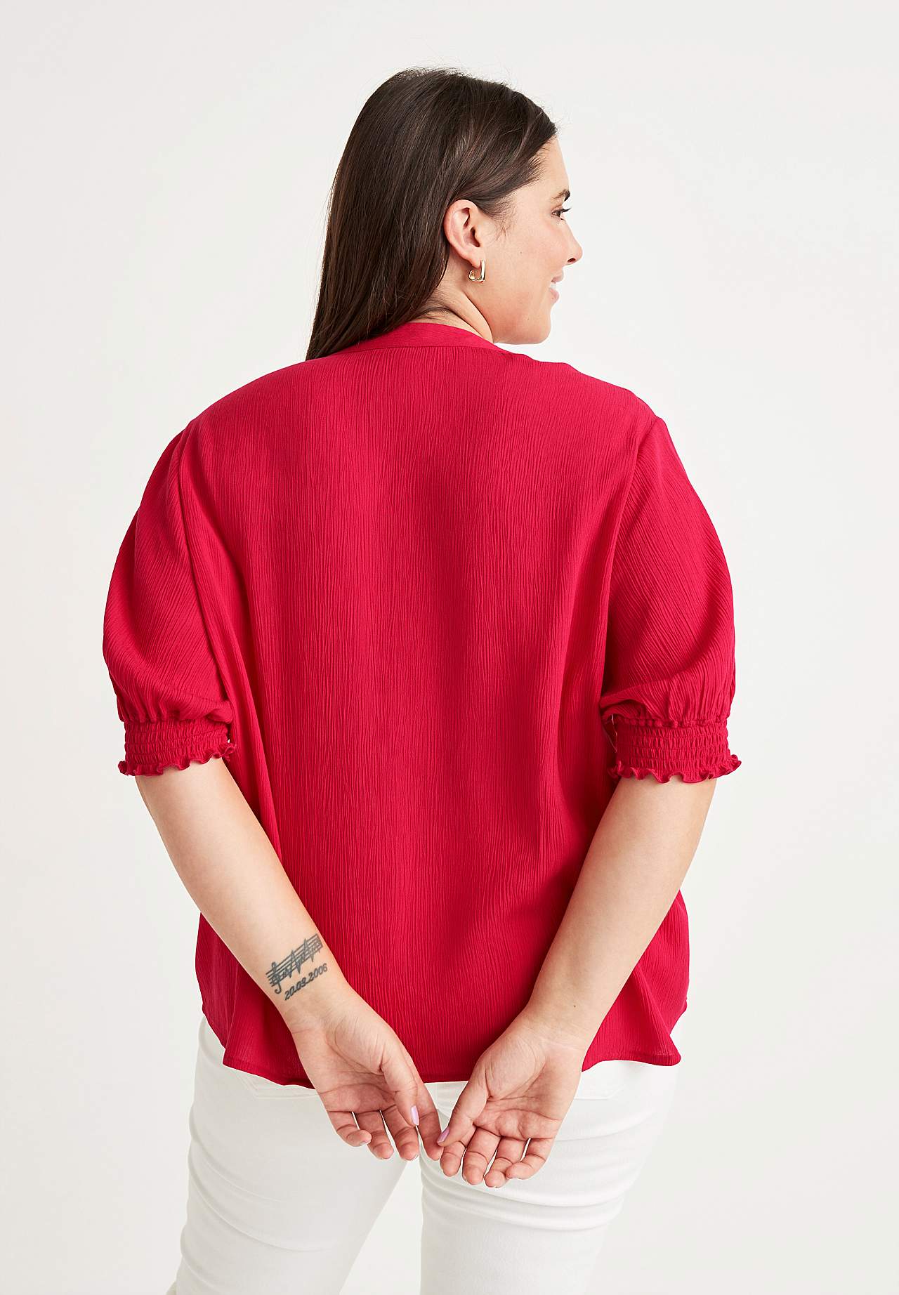 Crepe bluse med vaffelsøm