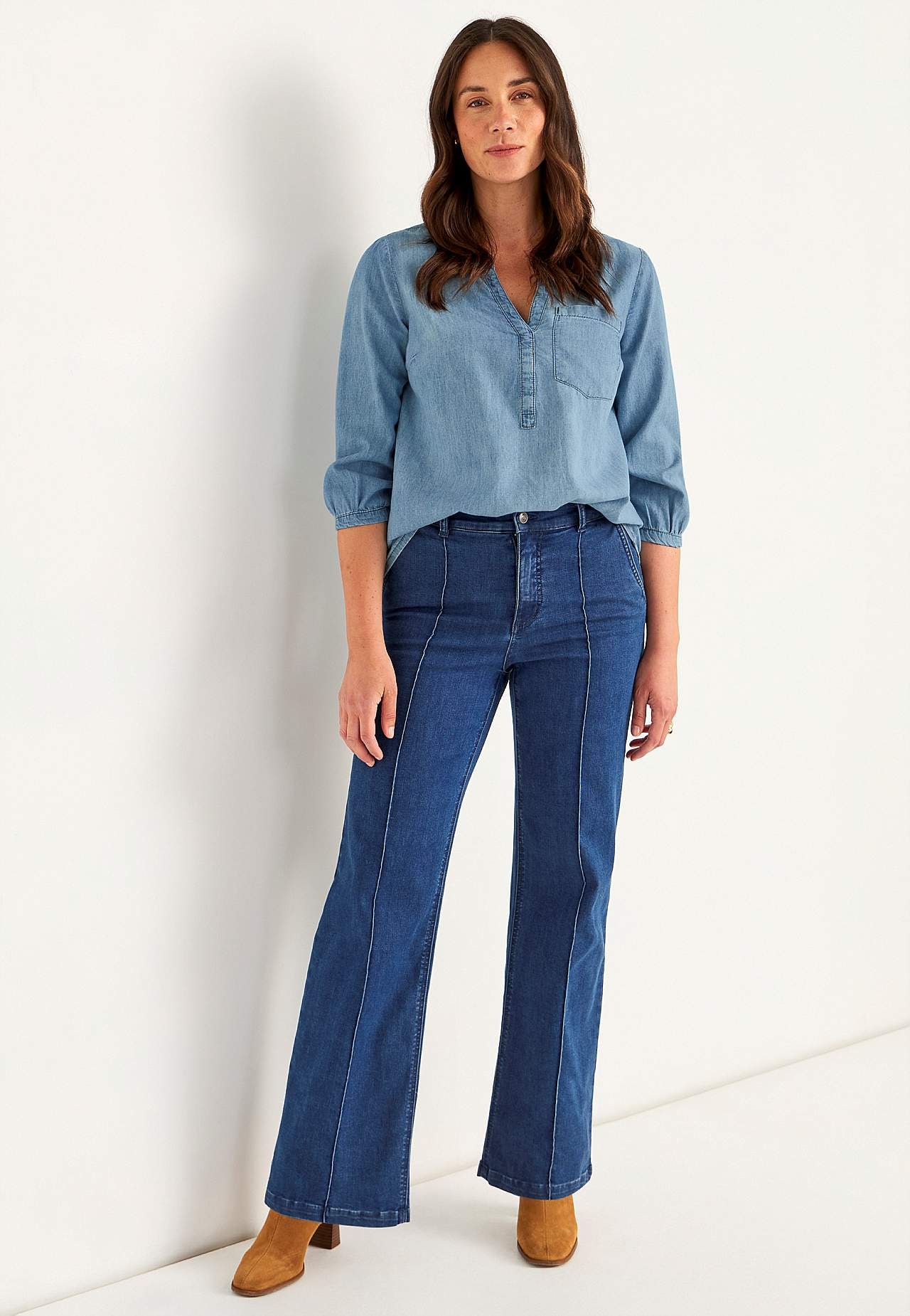 Denimbluse med brystlomme