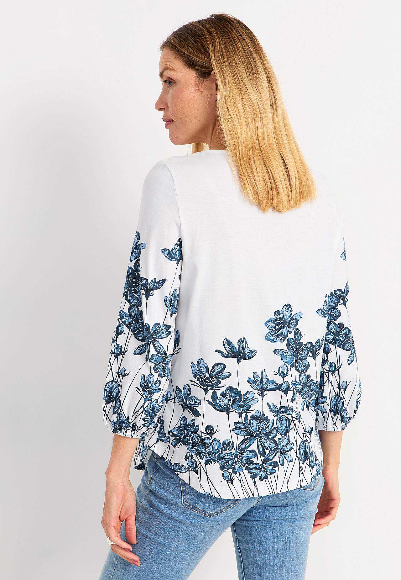 Jerseytopp med et blomstermønster Engla