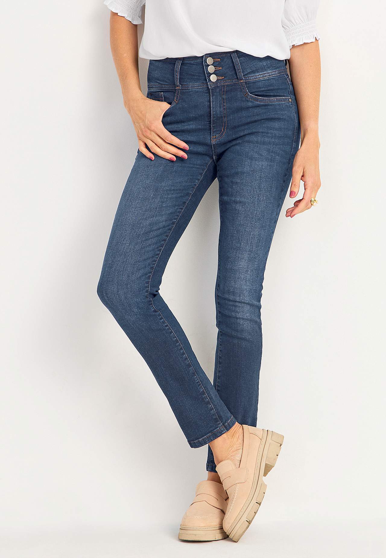 Smale jeans med høy midje - tre lengder