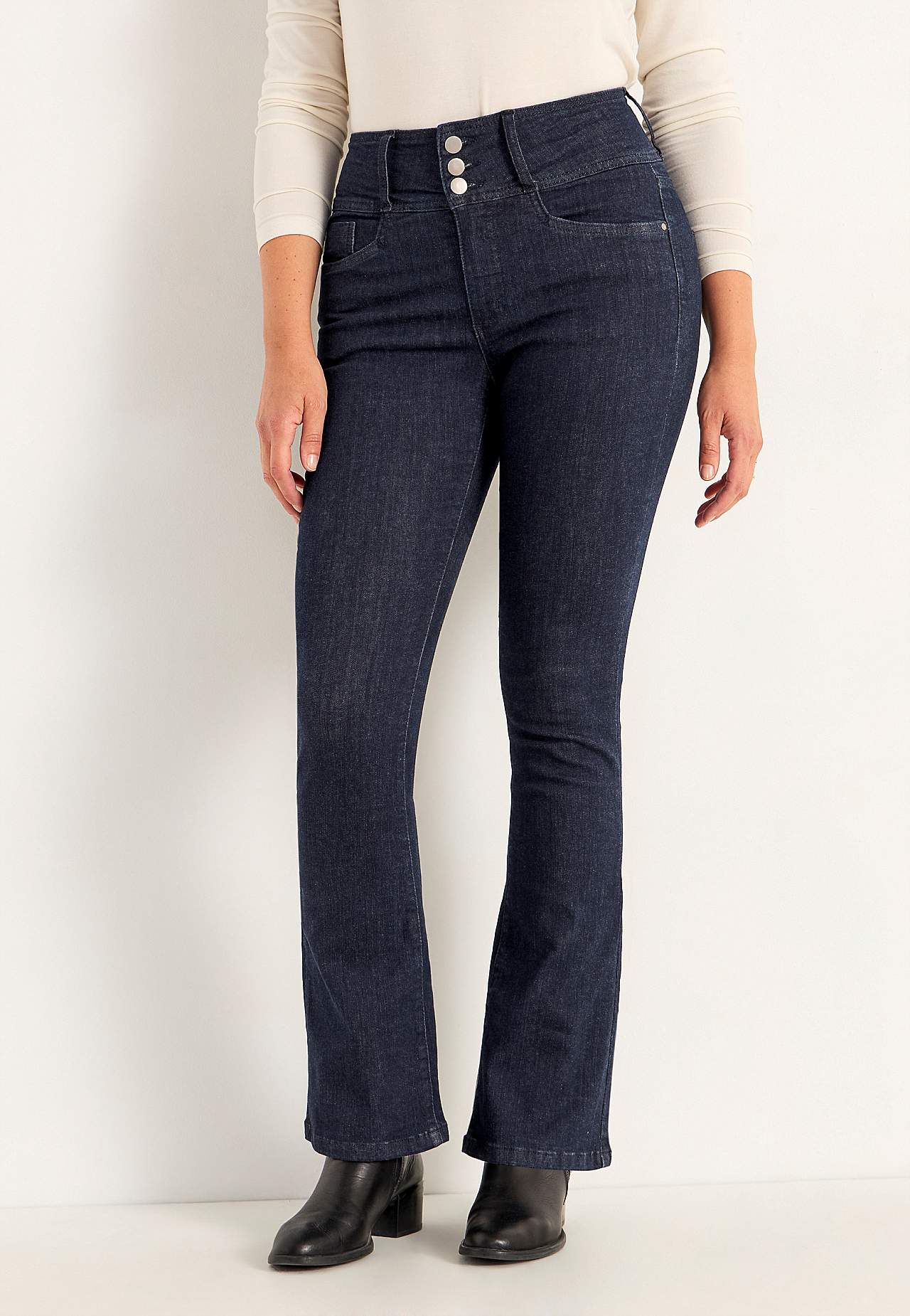 Boot cut jeans med høy midje