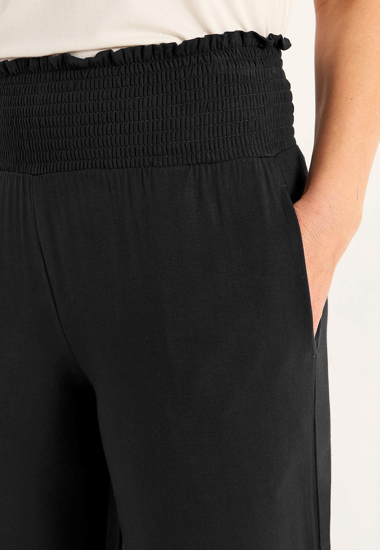 Myk jerseybukse med elastisk midje med en vaffelsøm Liv