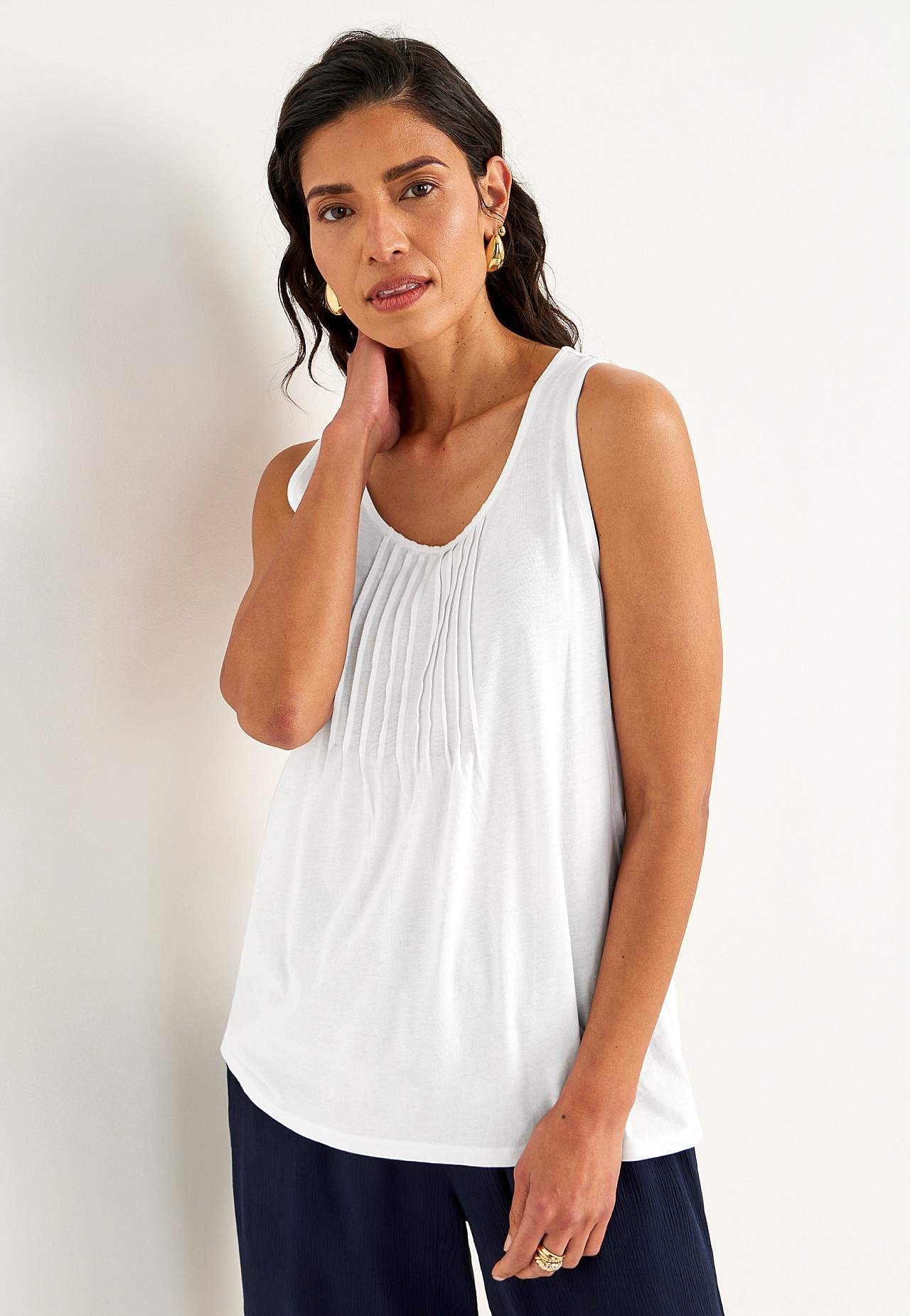 Singlet med dekorativ fold