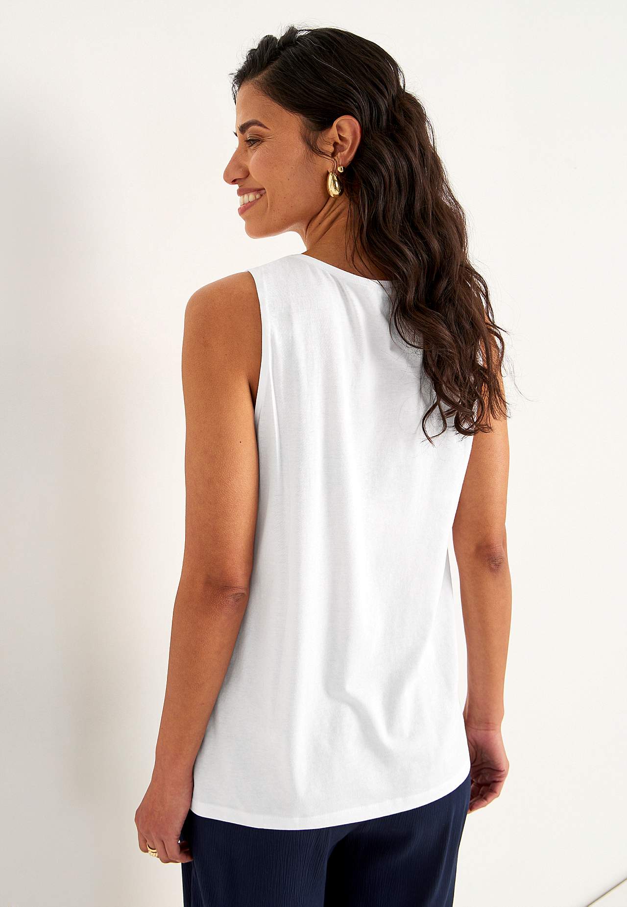 Singlet med dekorativ fold