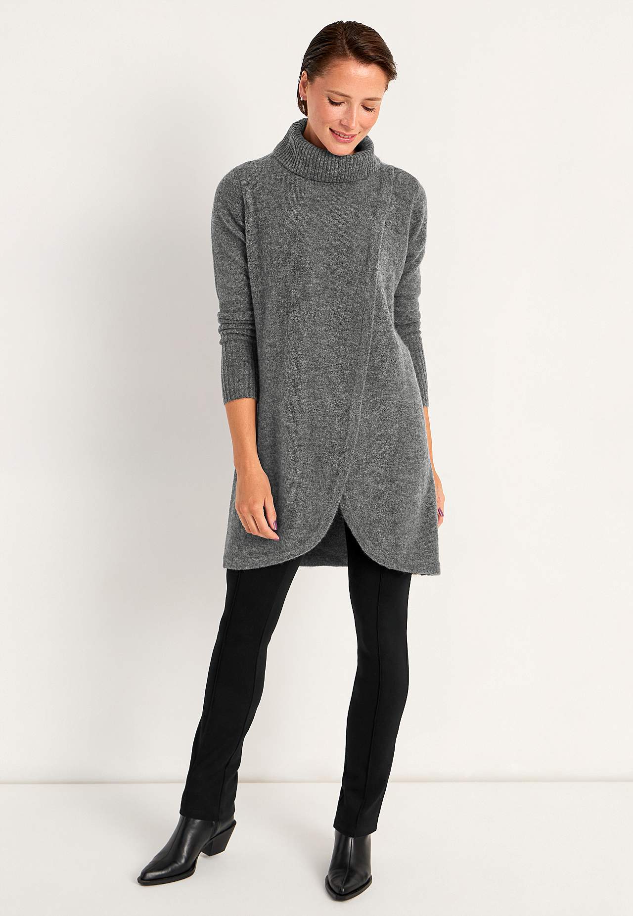 Strikket poloskjorte med innpakket detalj foran