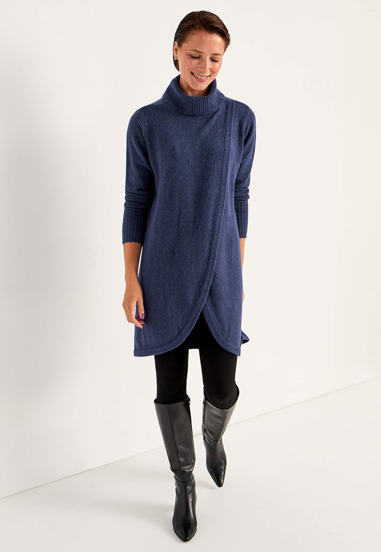 Strikket poloskjorte med innpakket detalj foran