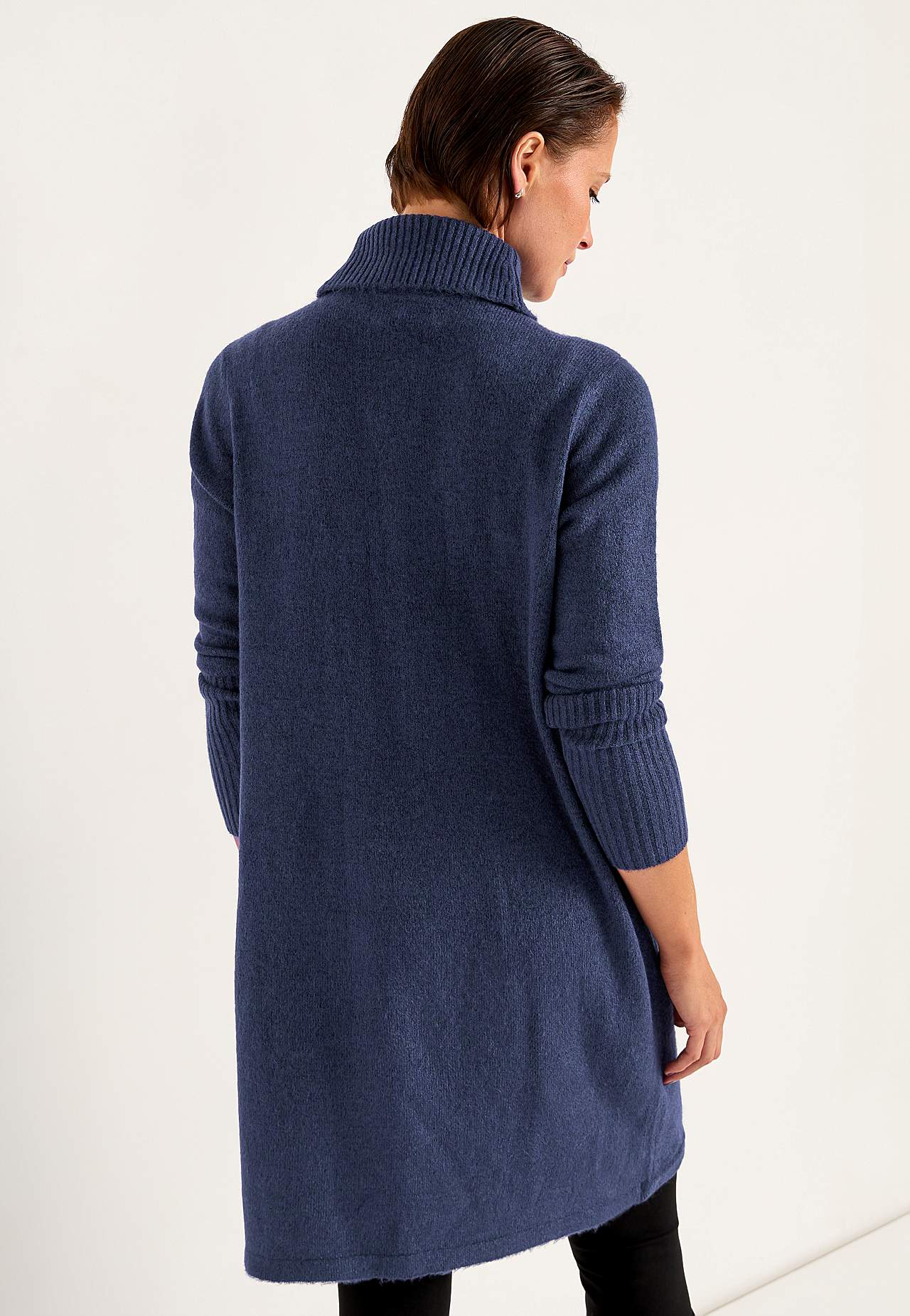 Strikket poloskjorte med innpakket detalj foran