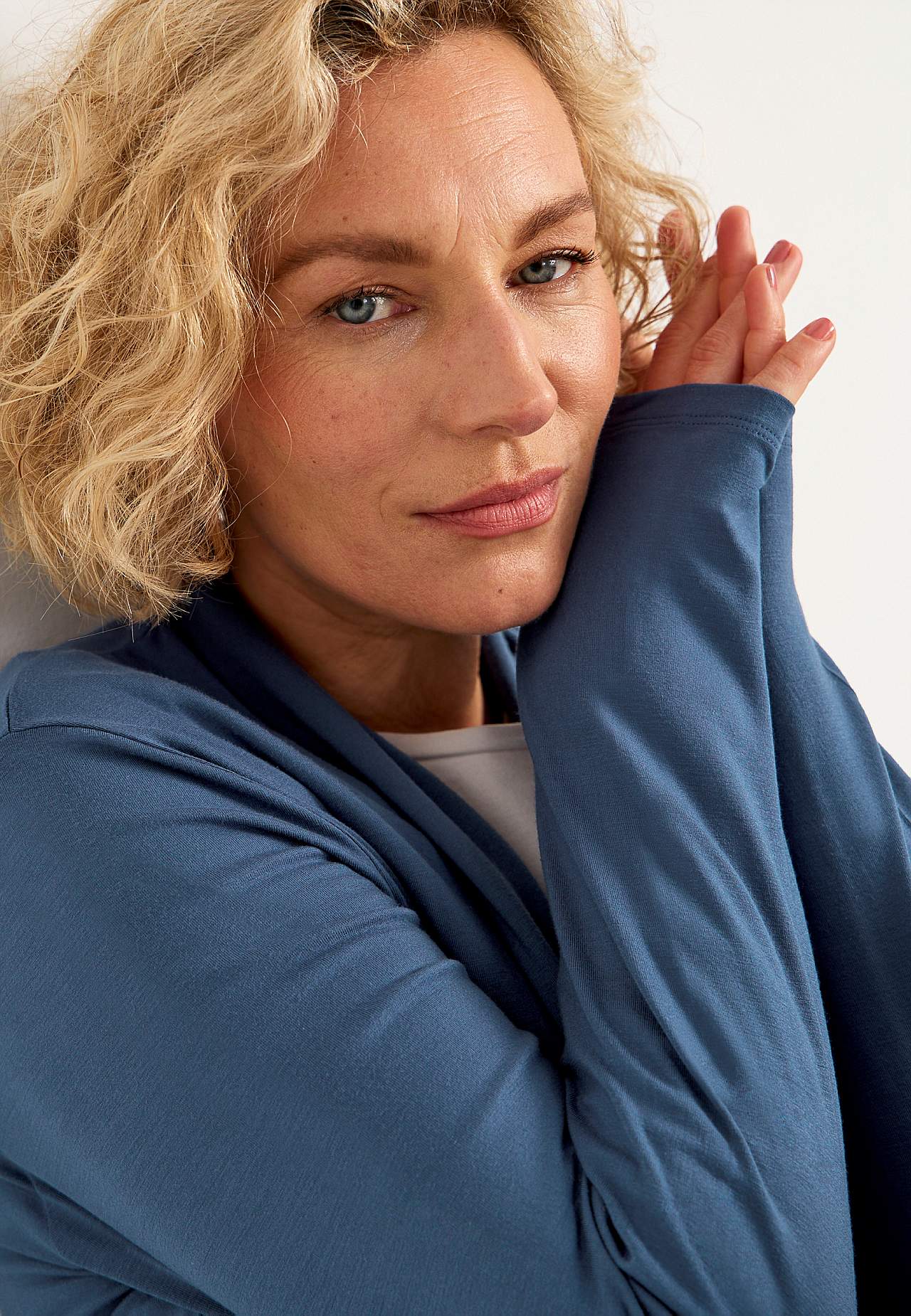 Lang cardigan i tricot