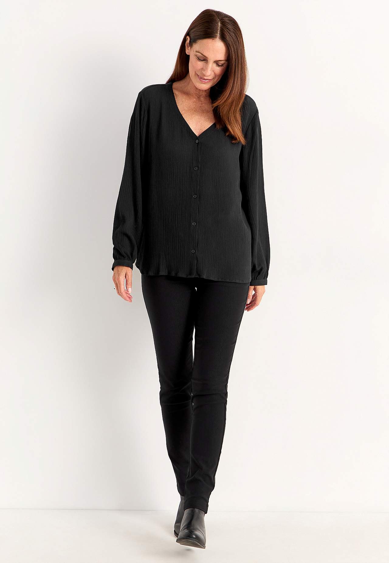 Bluse med crêpe-kvalitet