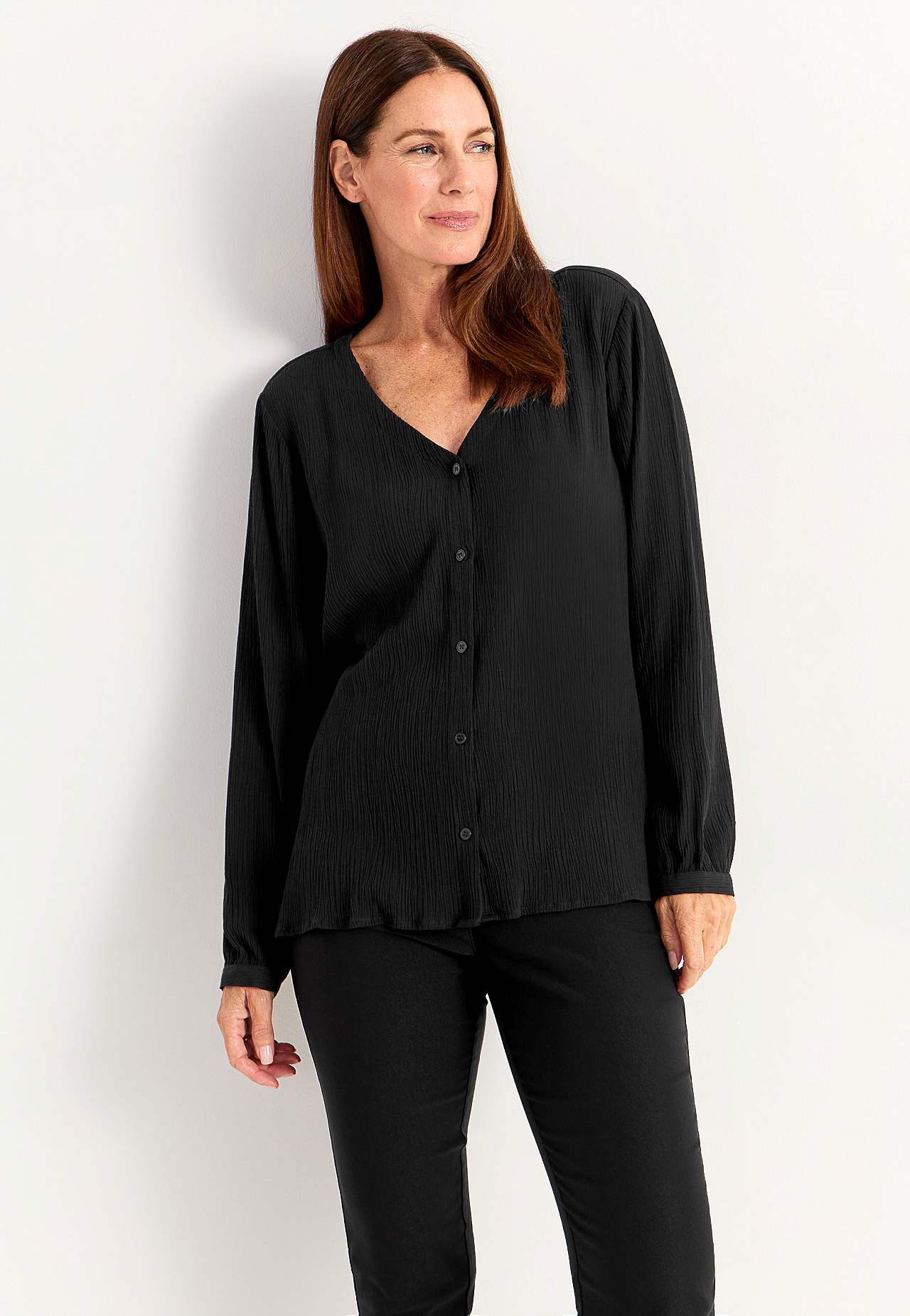 Bluse med crêpe-kvalitet