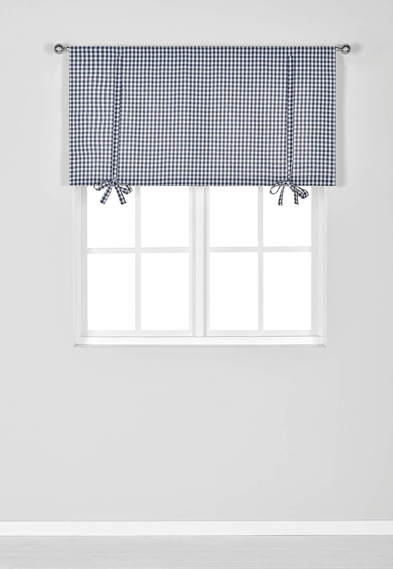 Vevet, rutete liftgardin