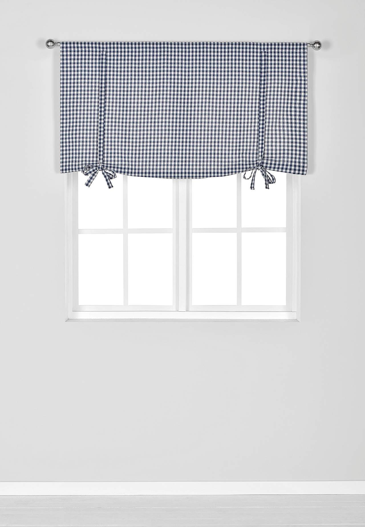 Vevet, rutete liftgardin