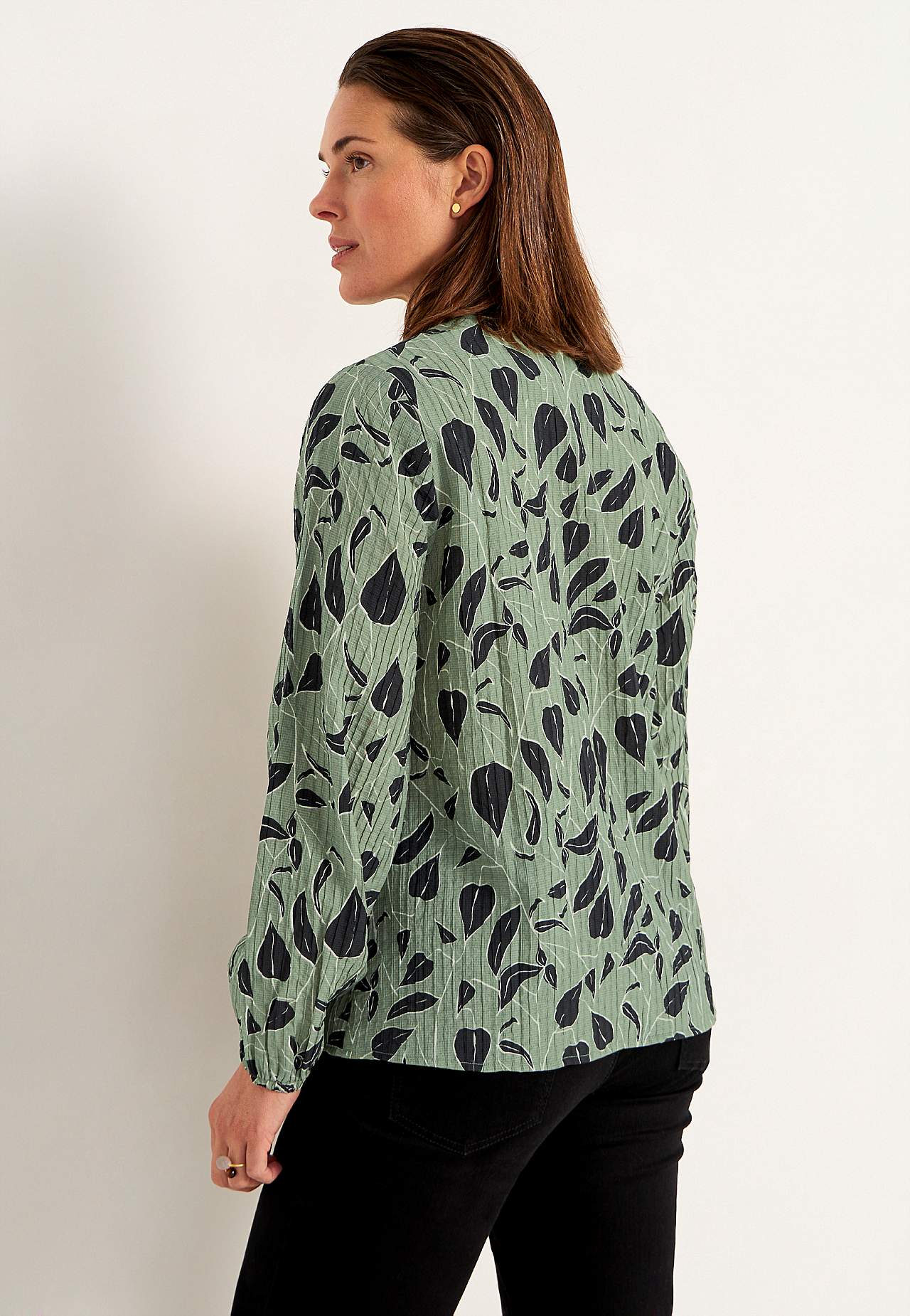 Vevet bluse med struktur