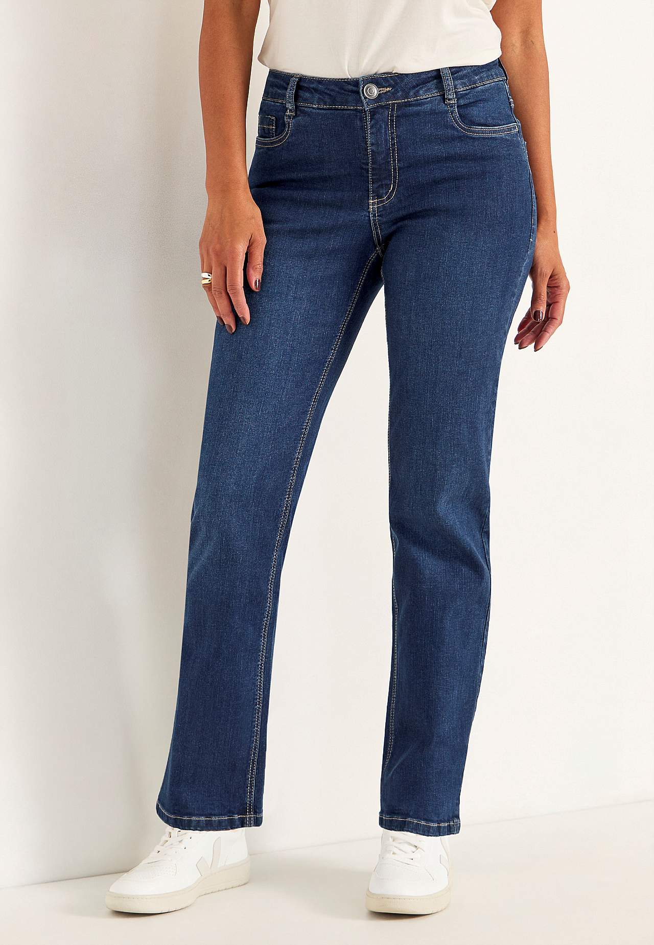Komfortable stretchjeans med rette ben