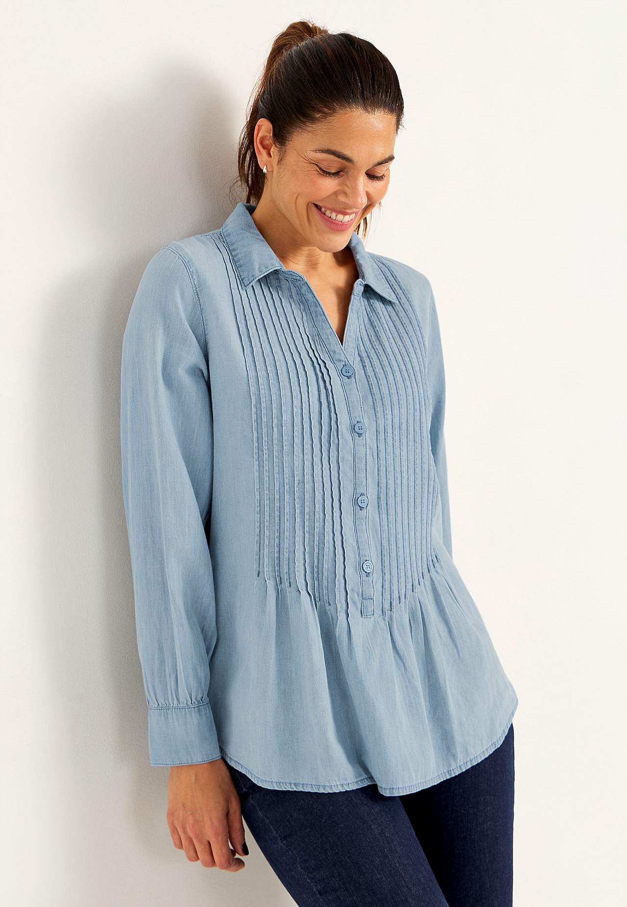 Denimbluse med sydd folder
