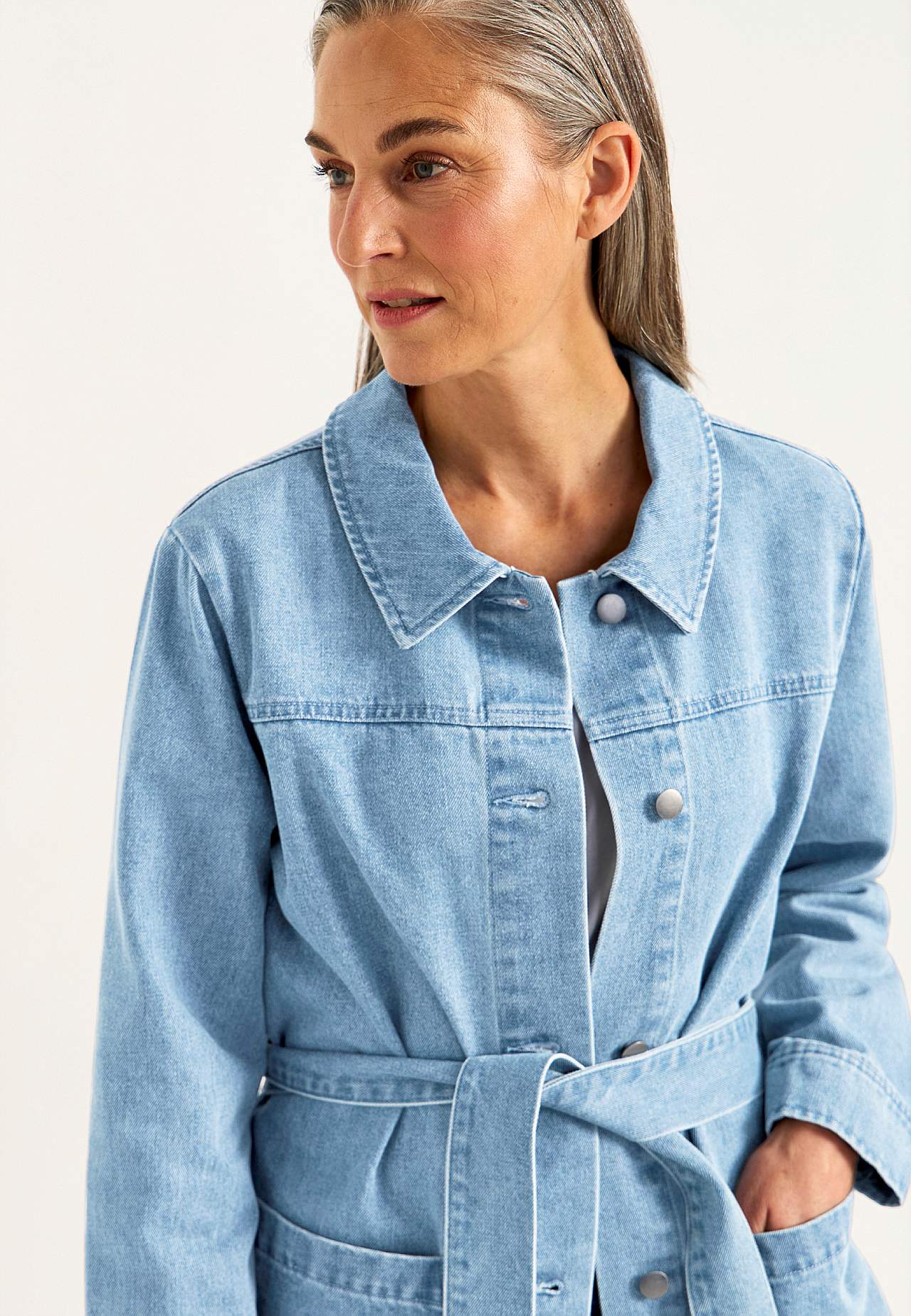 Denimjakke med knytebånd