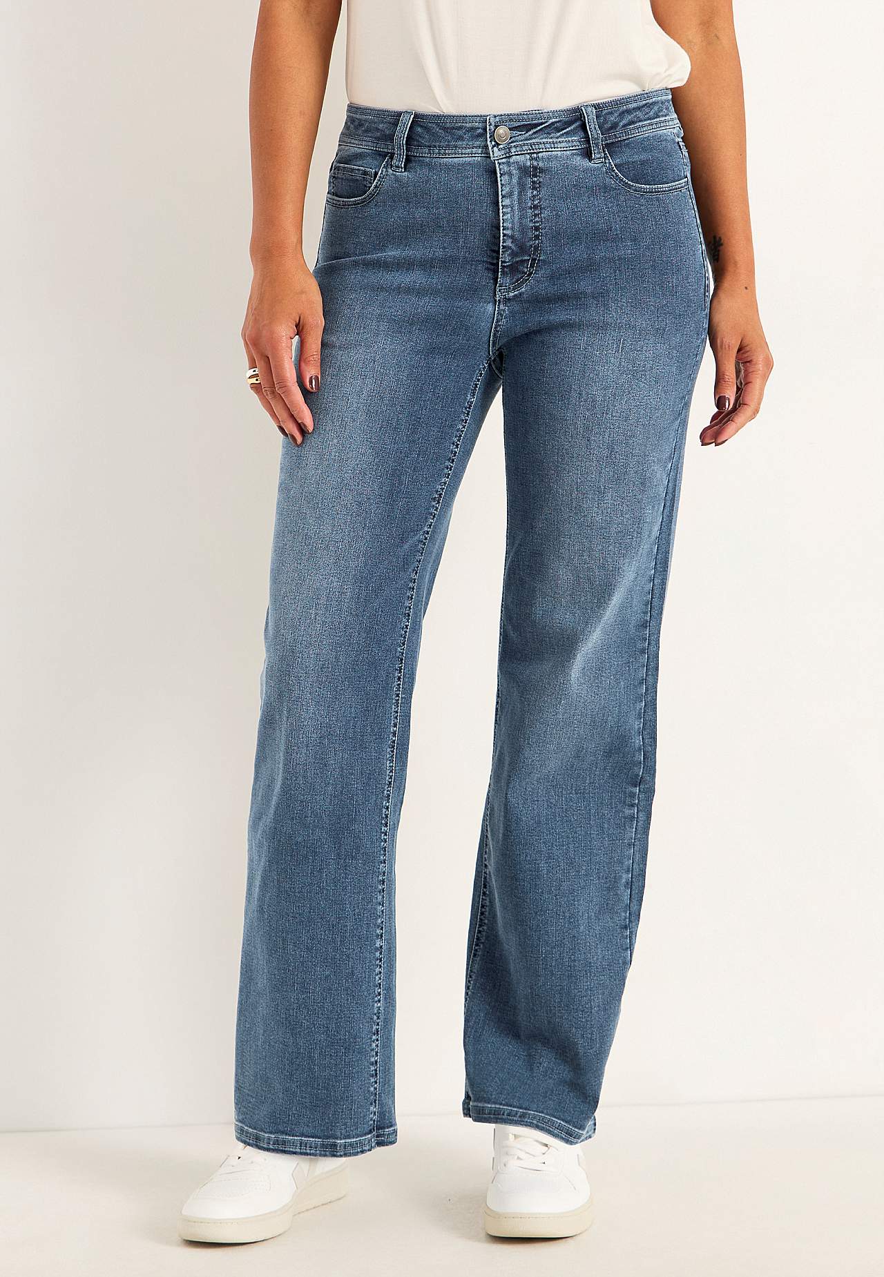 Vide jeans i superstretch denim