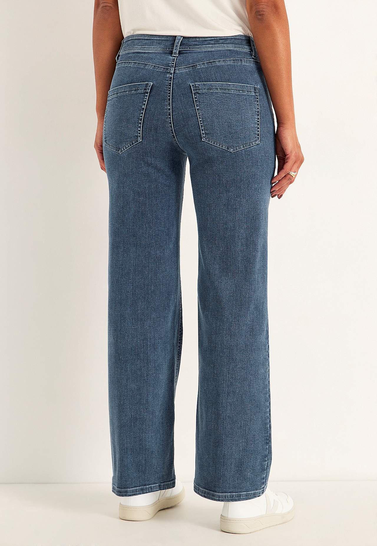 Vide jeans i superstretch denim