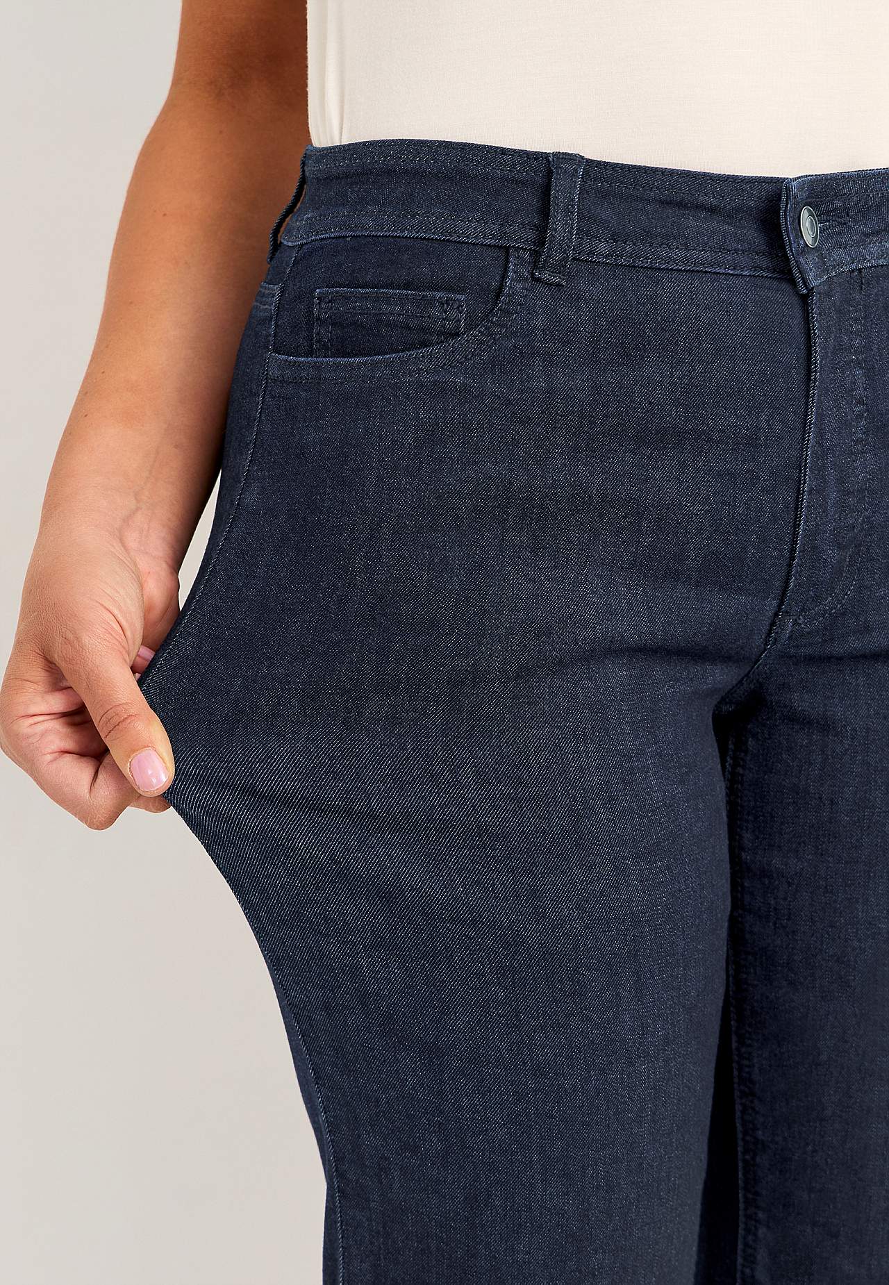 Vide jeans i superstretch denim Sara