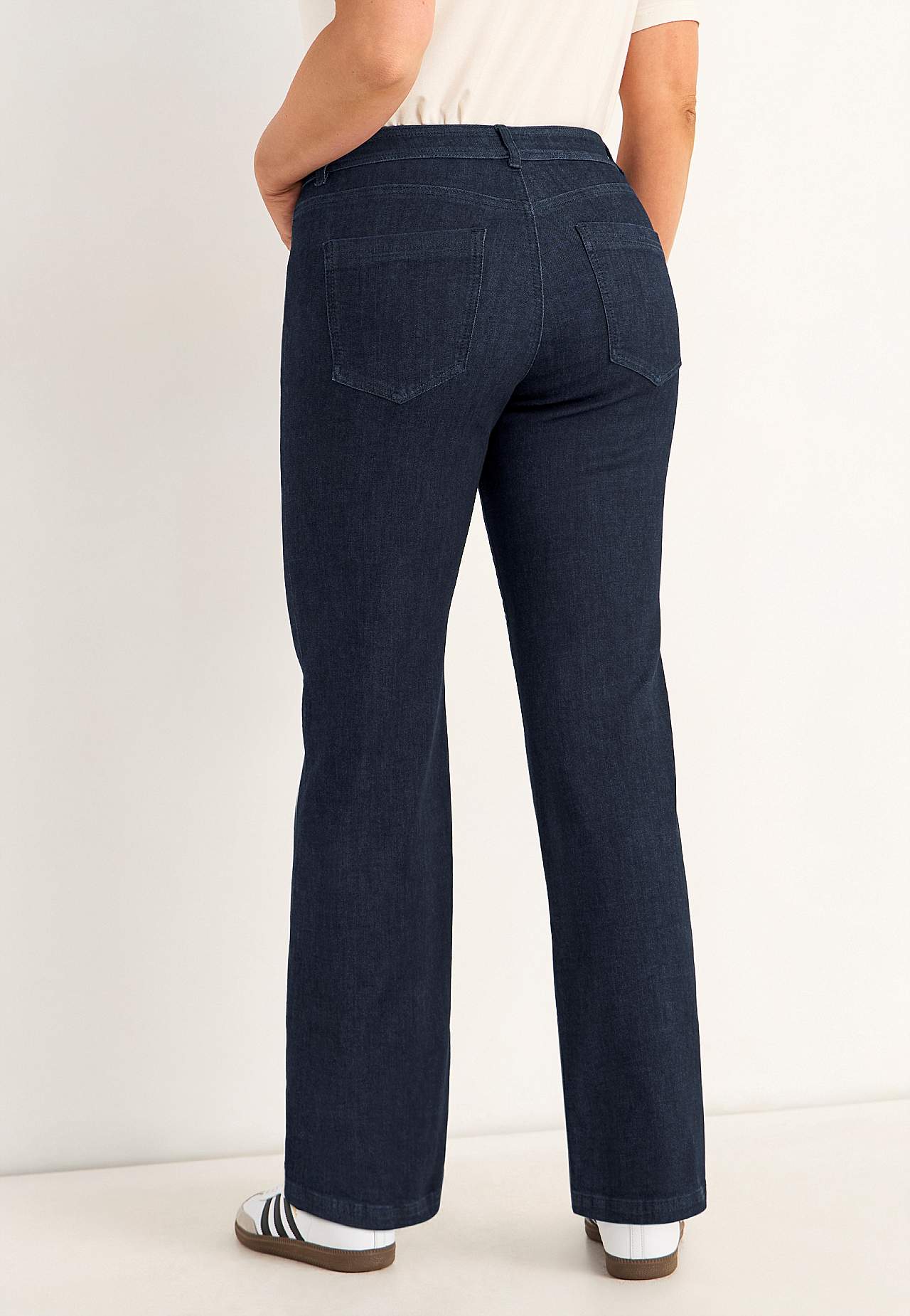 Vide jeans i superstretch denim Sara