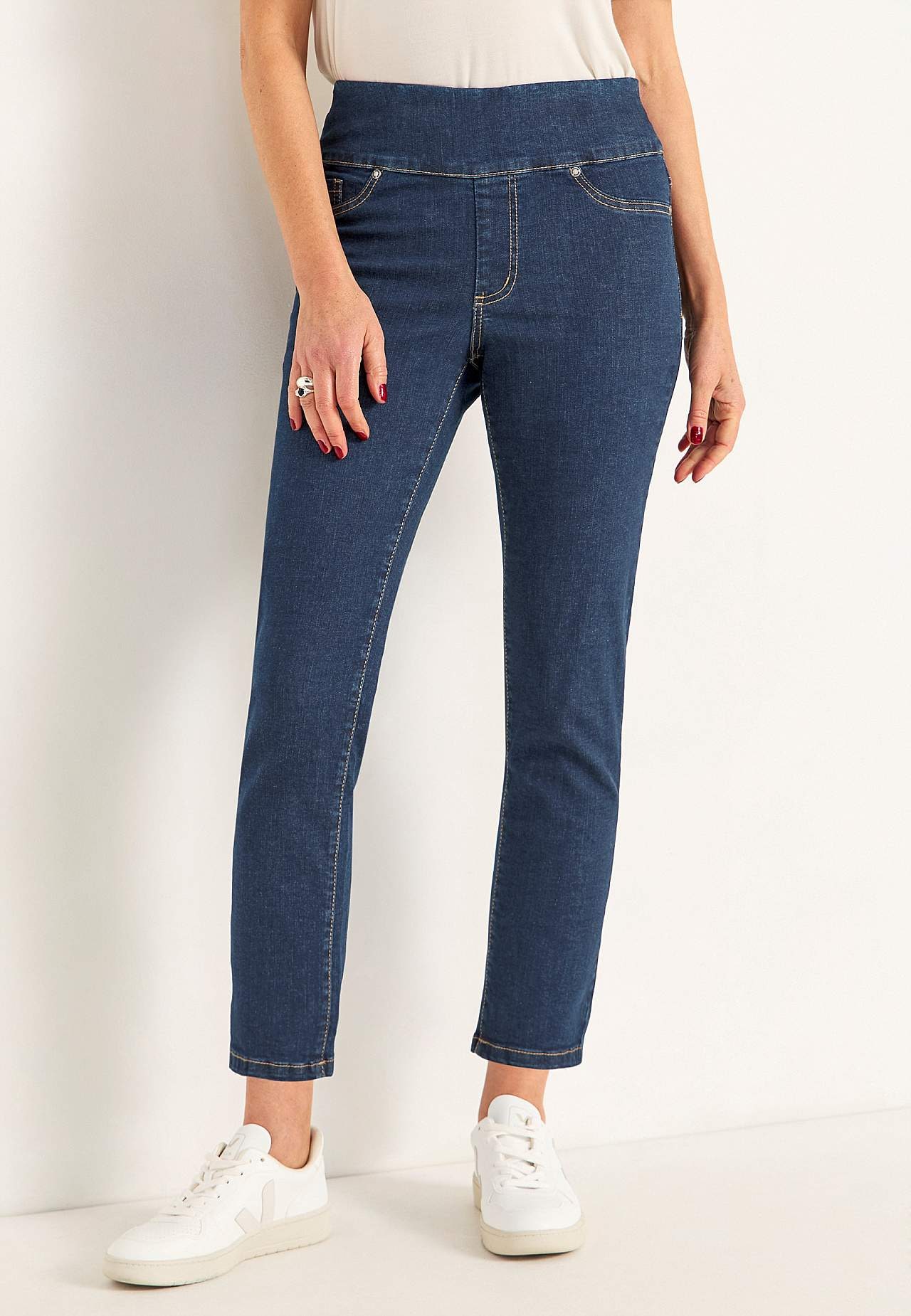 Superkomfortabel ankeljeans i denim