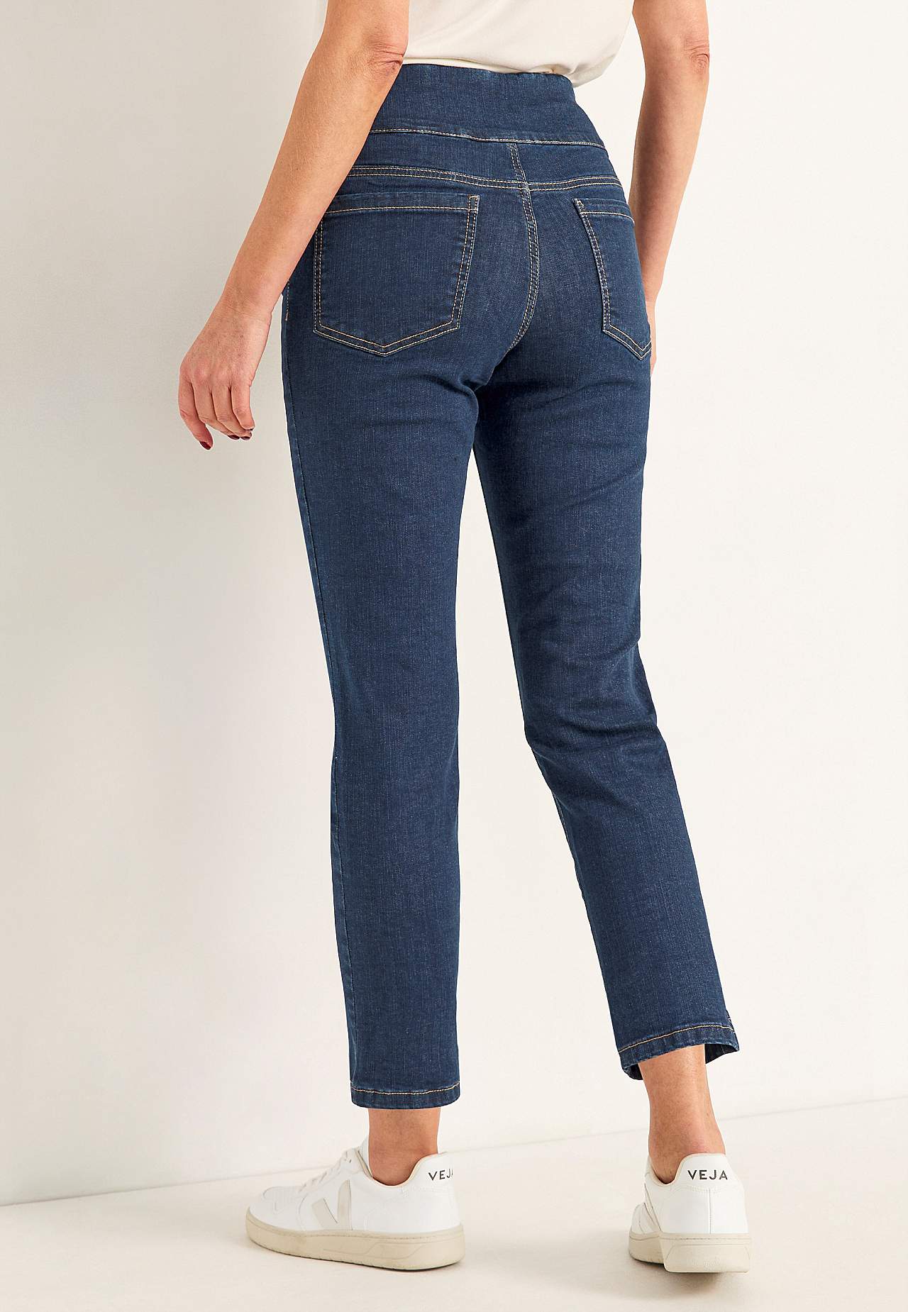 Superkomfortabel ankeljeans i denim