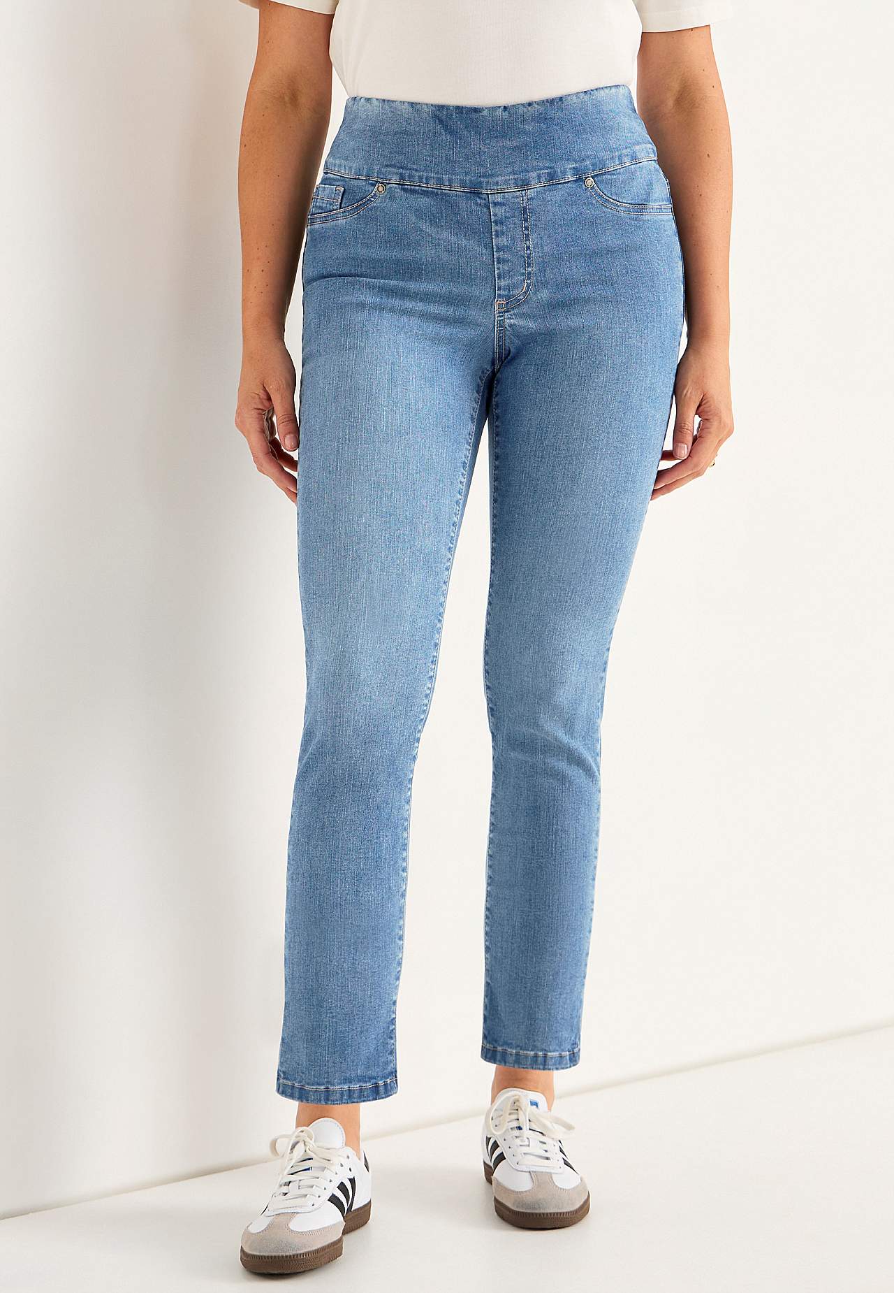 Superkomfortabel ankeljeans i denim