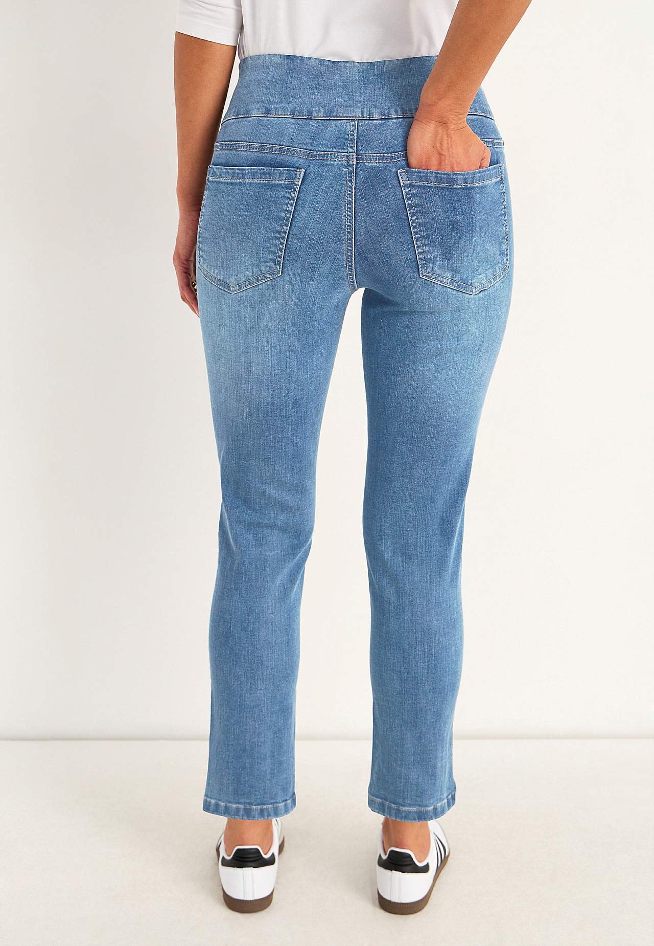 Superkomfortabel ankeljeans i denim