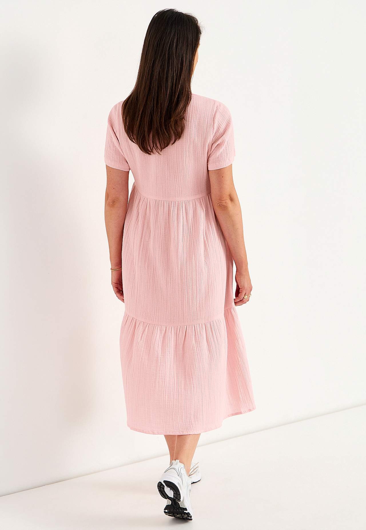 Kjole i rynket bomull