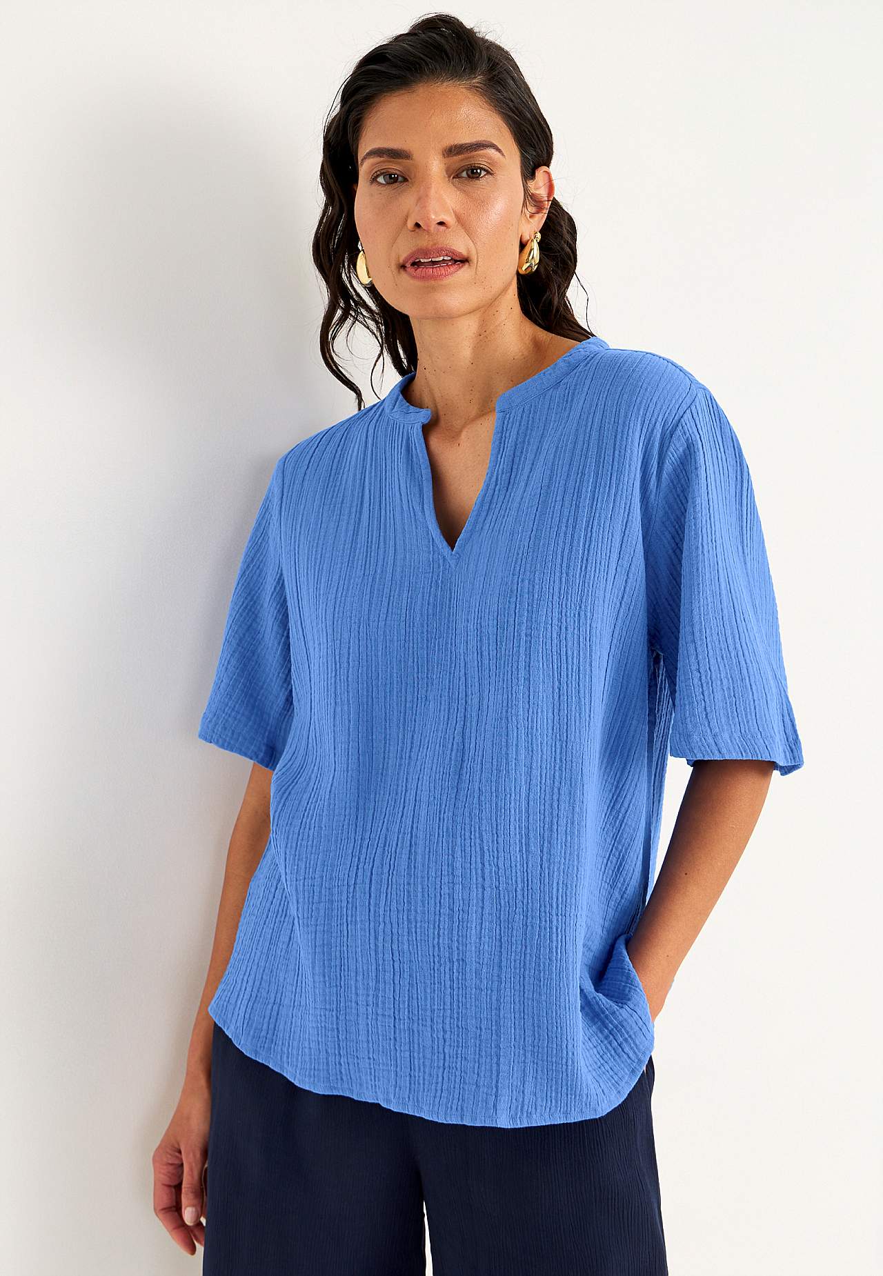 Bluse i rynket bomull