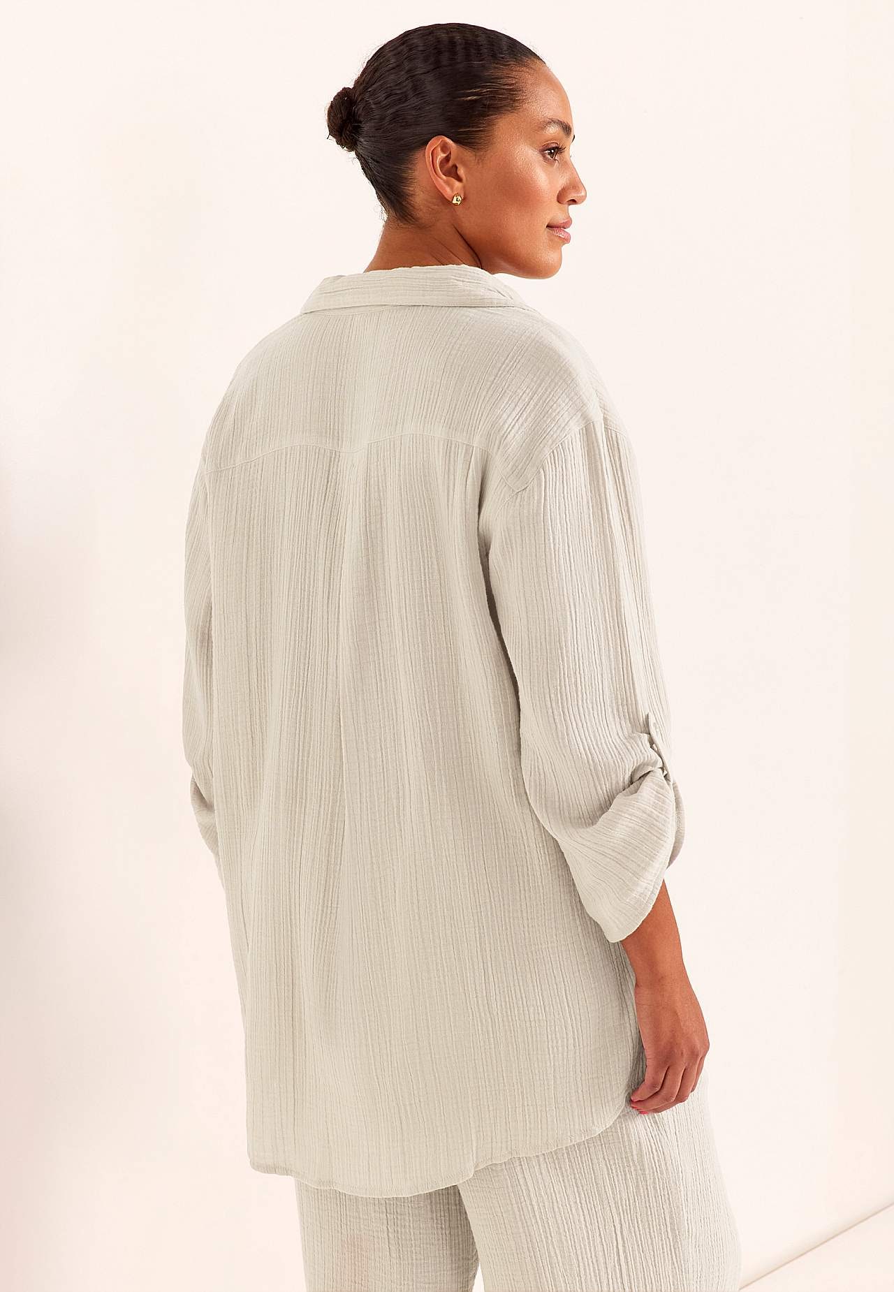 Lang skjorte i rynket bomull