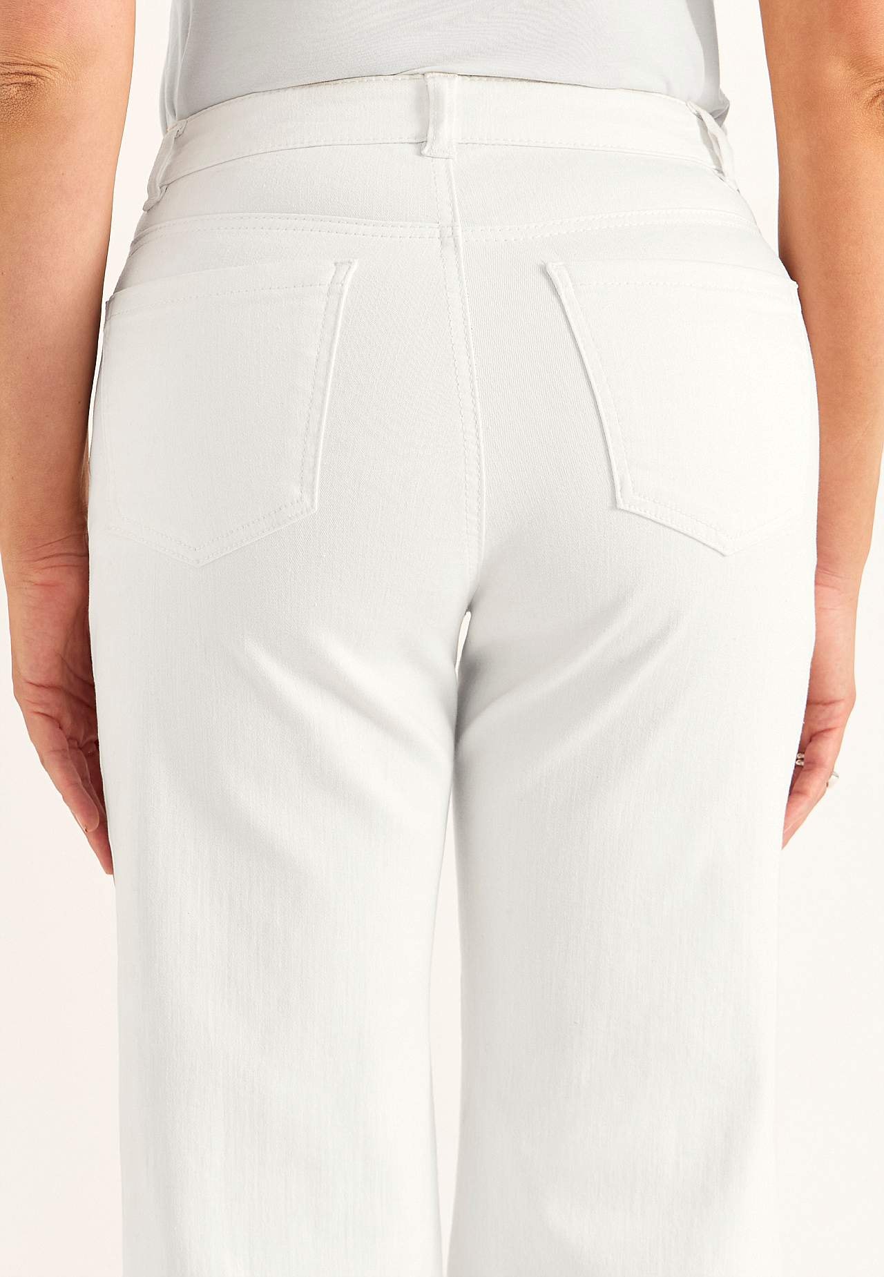Stretchy ankeljeans