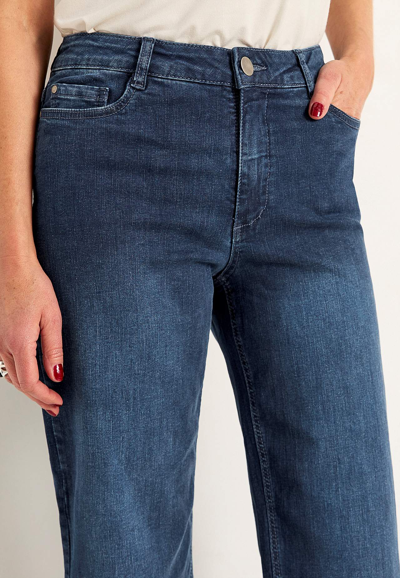 Stretchy ankeljeans