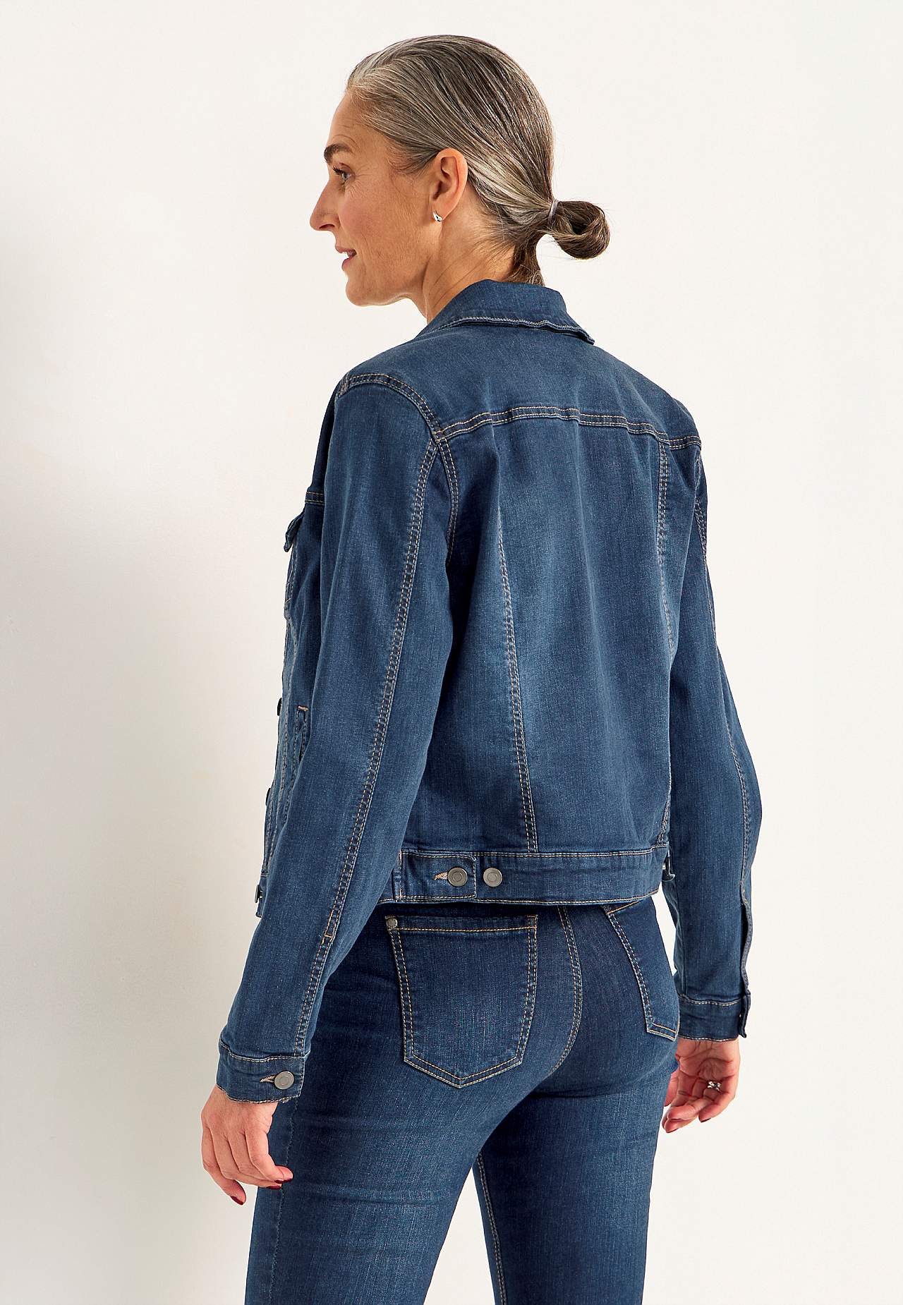 Stretchy denimjakke