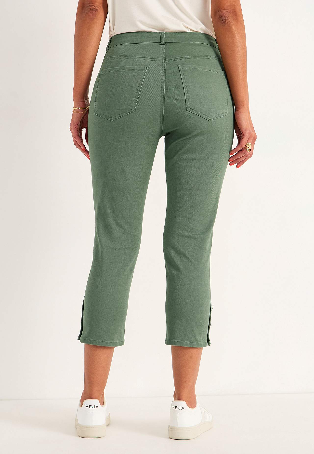 Caprijeans med design med fem lommer