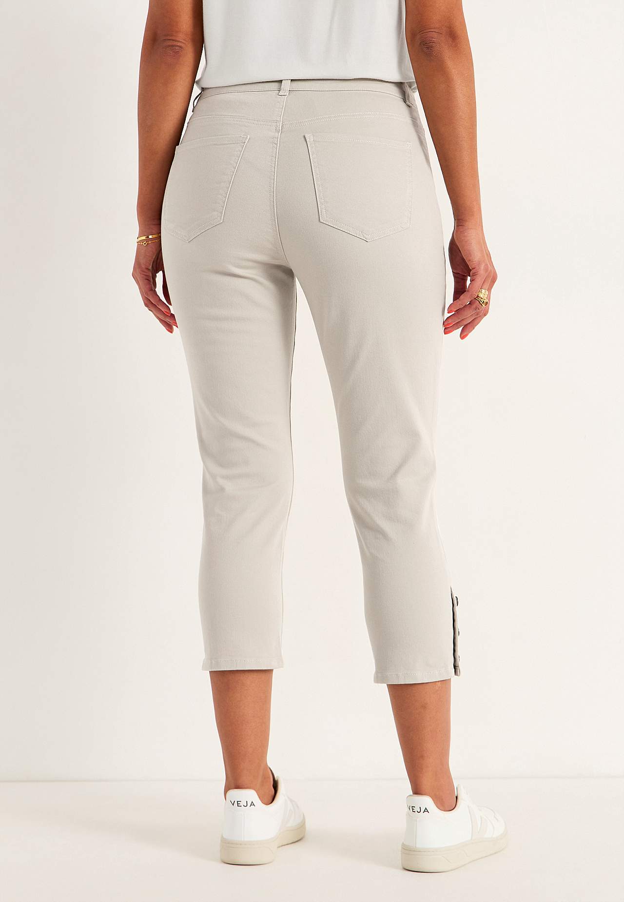 Caprijeans med design med fem lommer