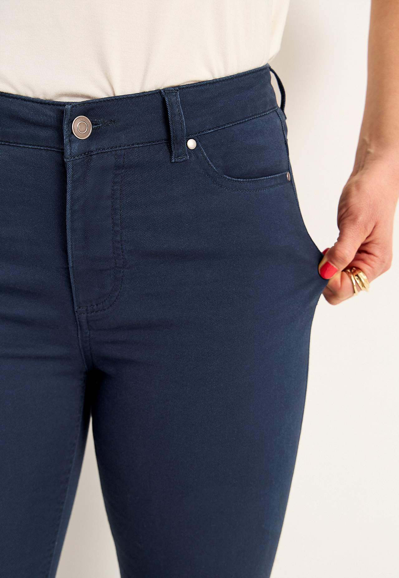 Litt slankeree ankeljeans