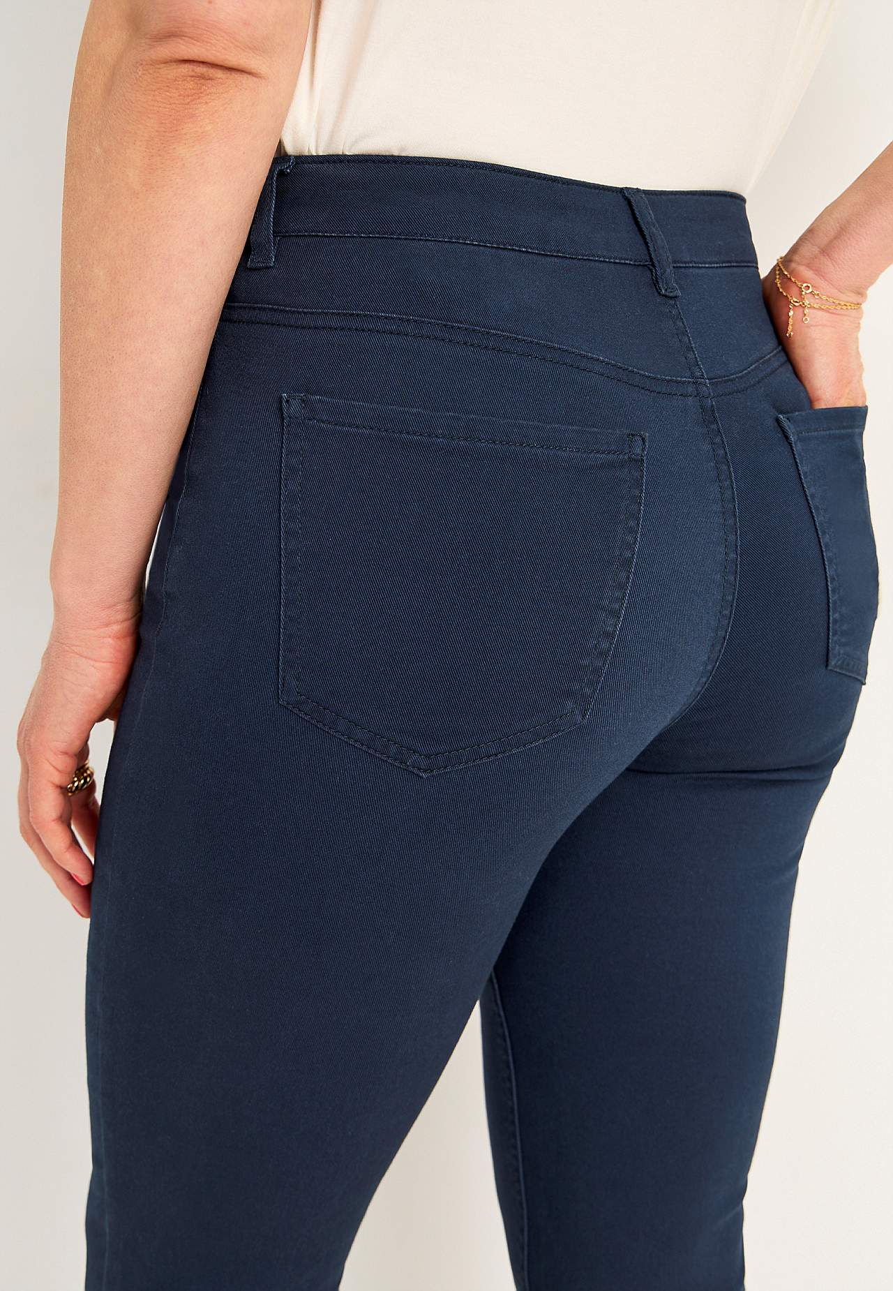 Litt slankeree ankeljeans