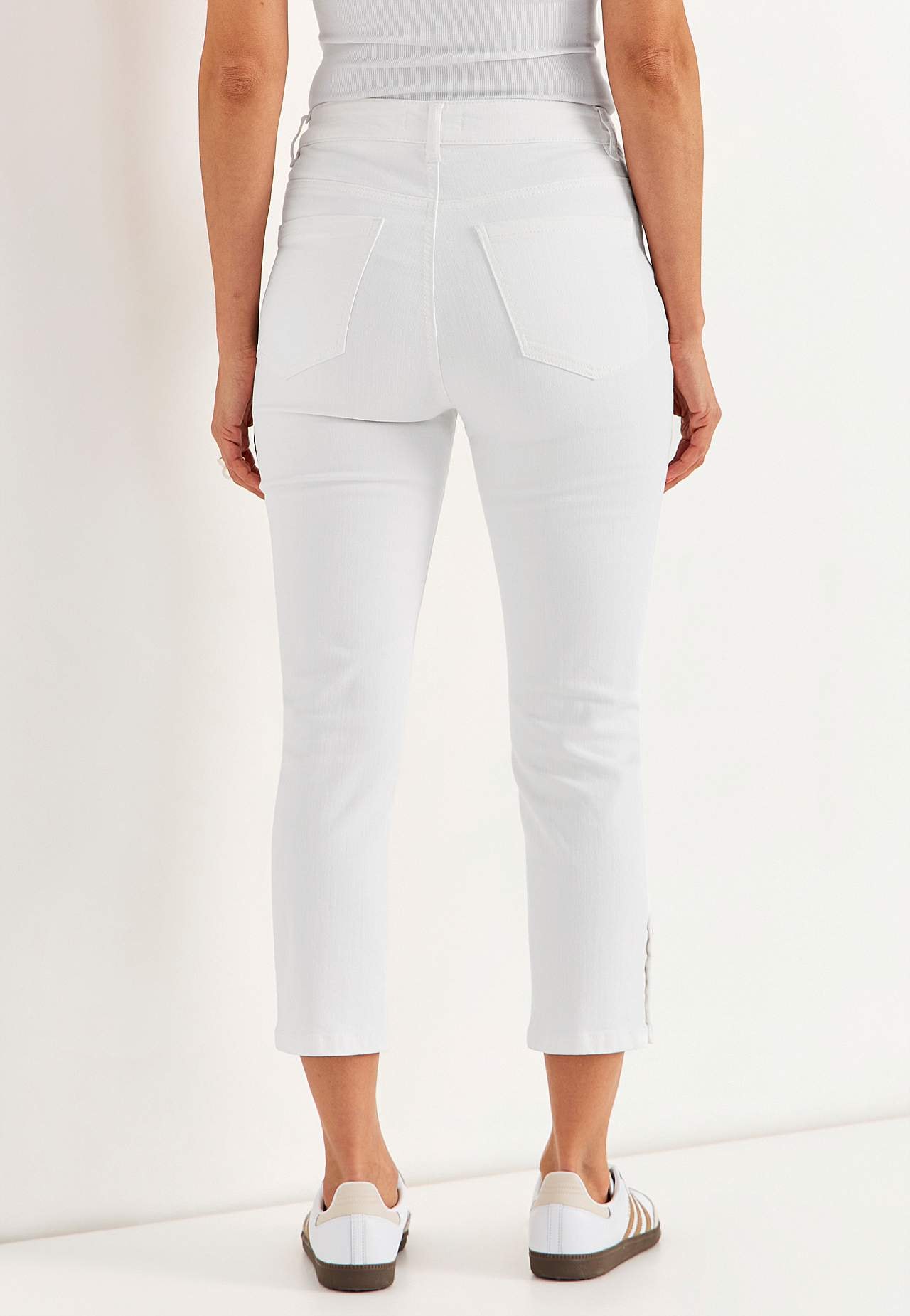 Caprijeans med design med fem lommer