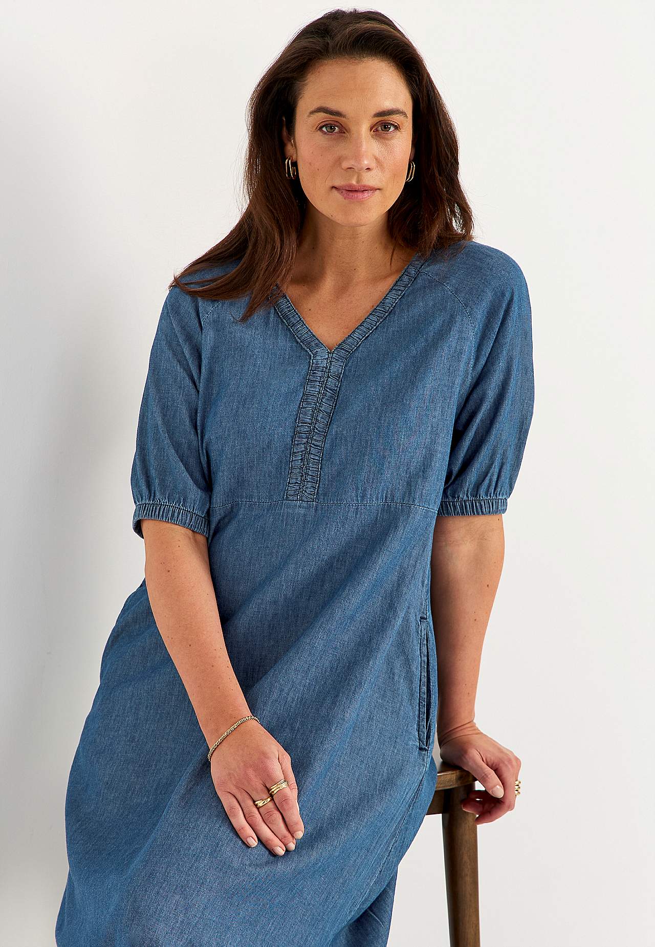 Denimkjole med puffermer