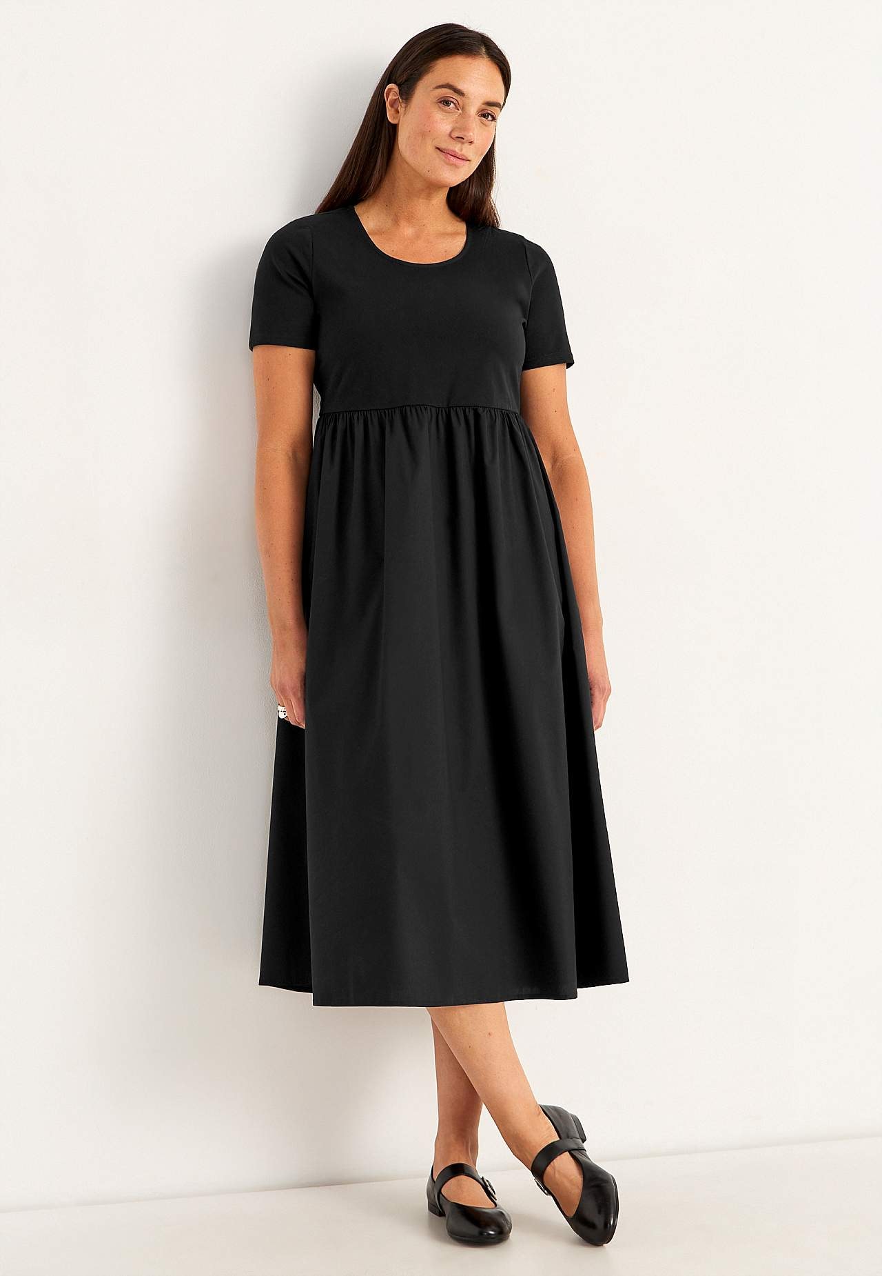 Kjole i poplin og tricot