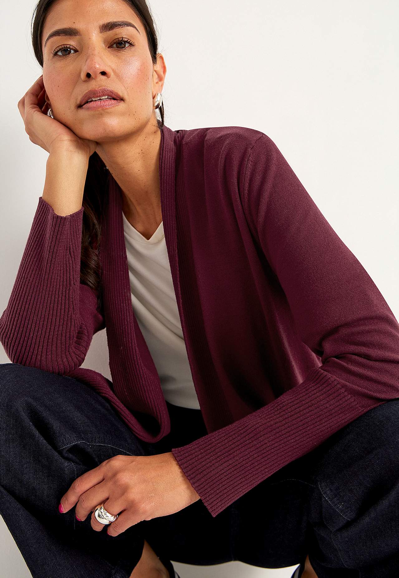 Finstrikket cardigan
