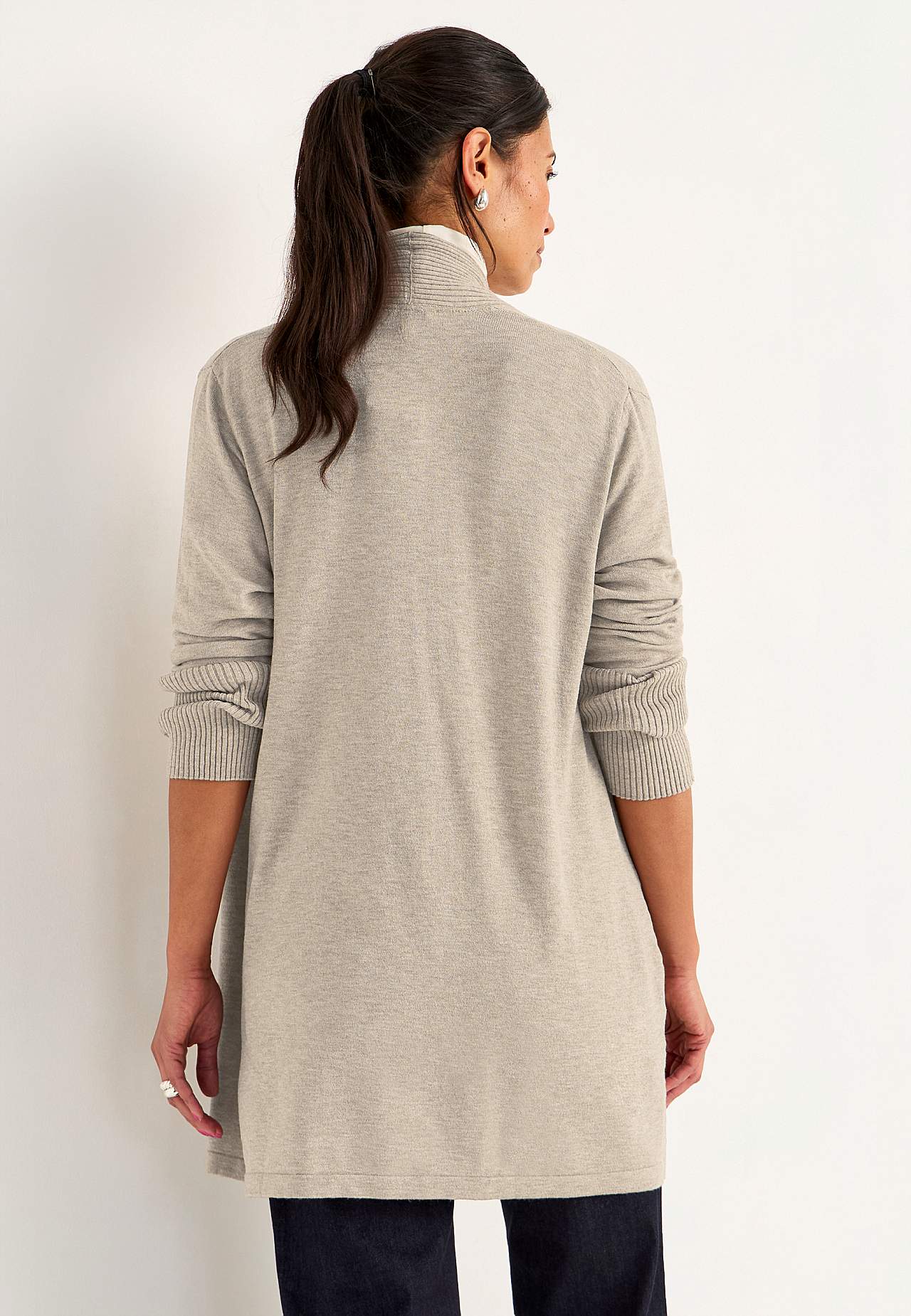 Finstrikket cardigan